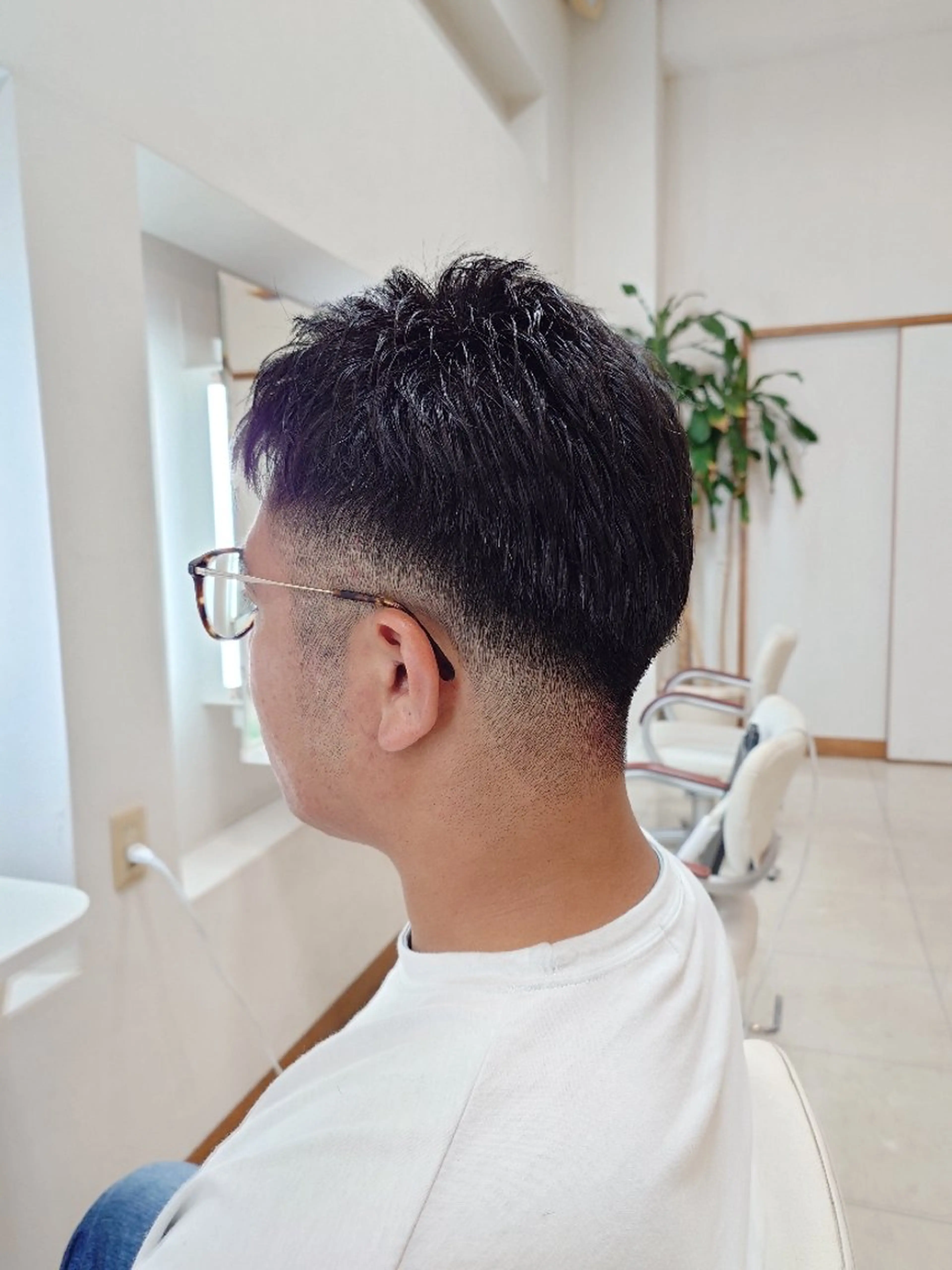 メンズ 刈り上げ メンズベリーショート カット ｷﾝｼﾞｮｳ ｴﾅﾐのヘアスタイル