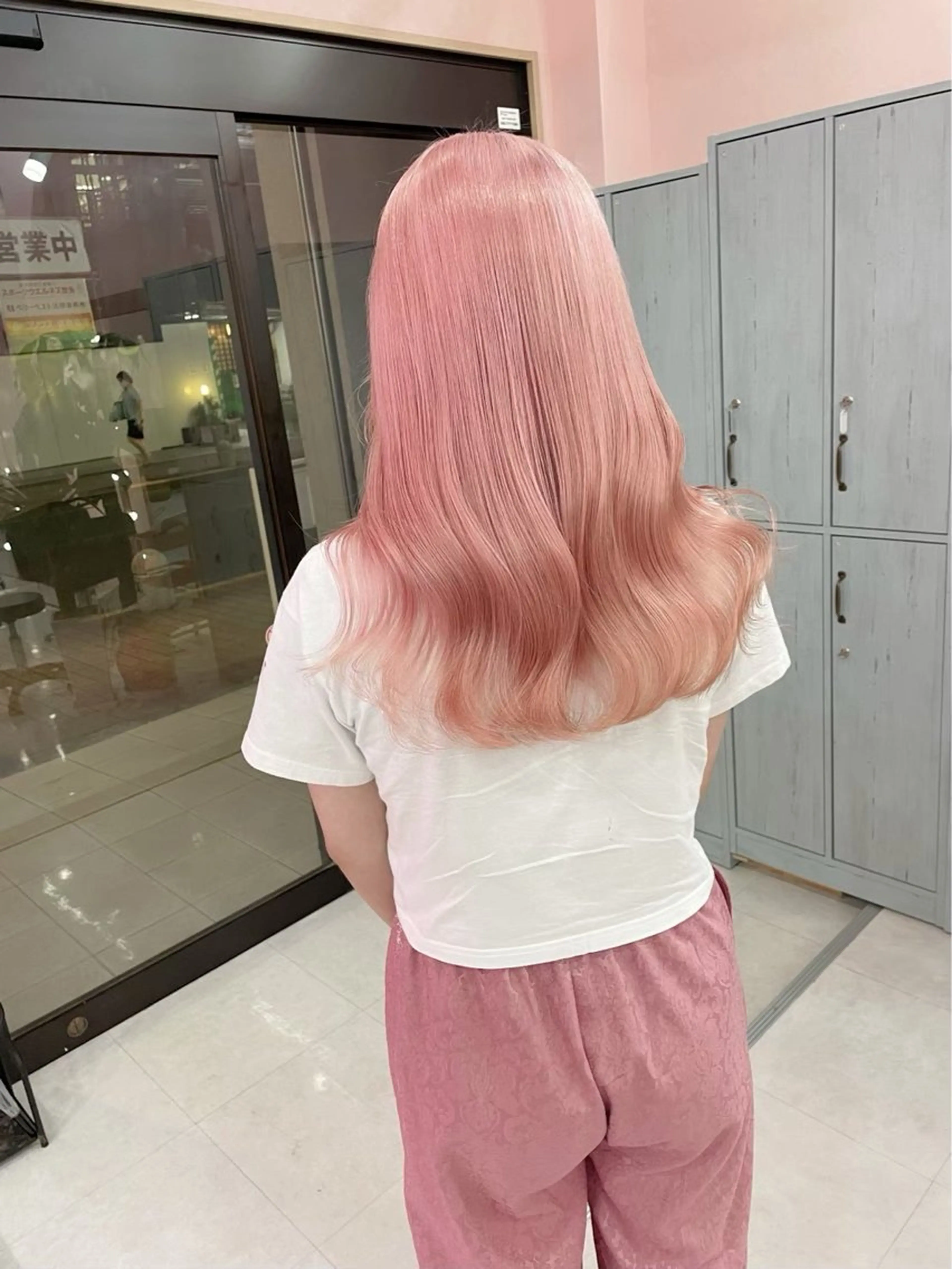 セミロング カラー カット ヘアカラー トリートメント 💕ブリーチ/ヘアメ 🎀YUUKAのヘアスタイル