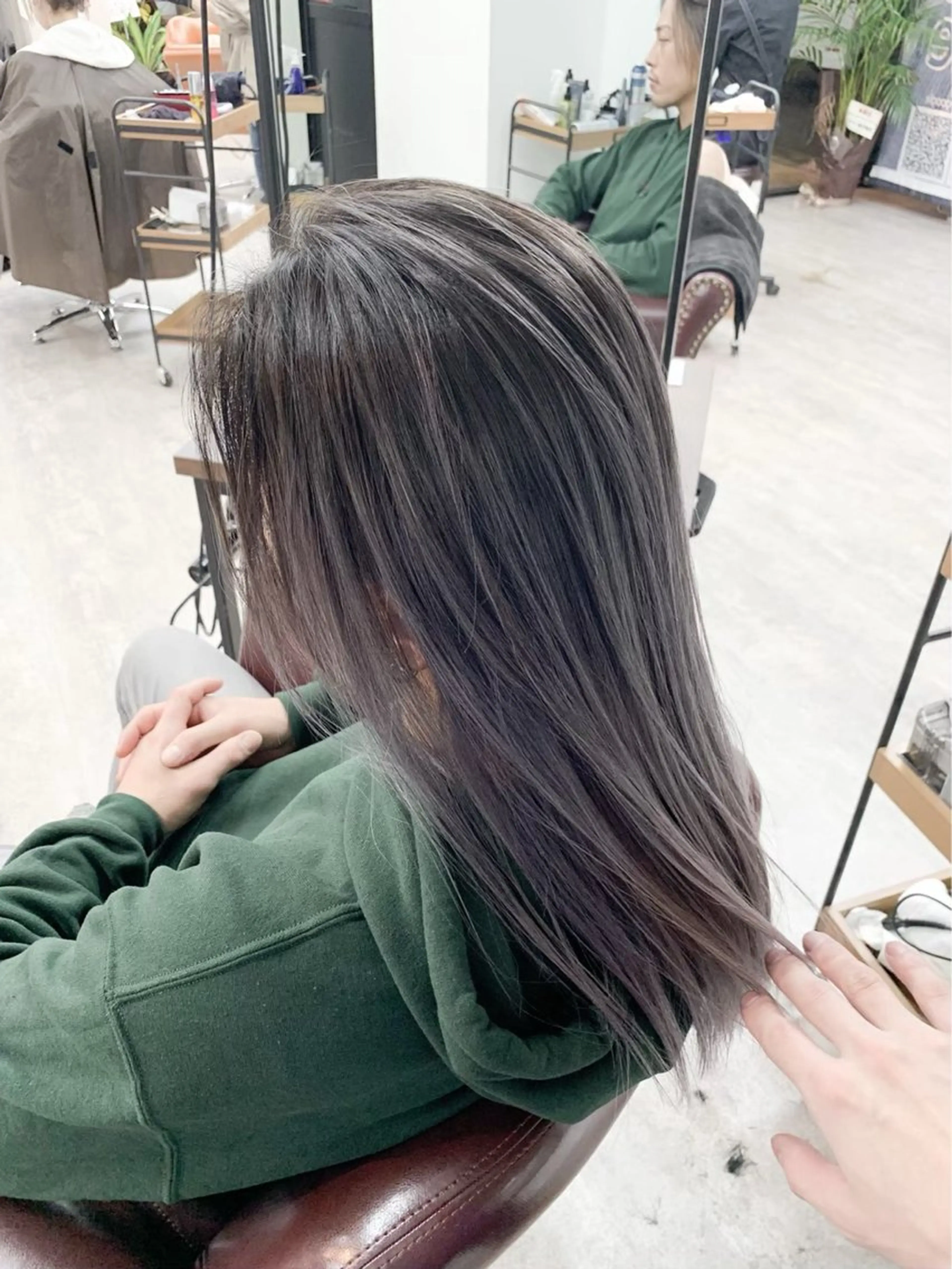 セミロング カラー peqss/ keita🏄‍♂️のヘアスタイル