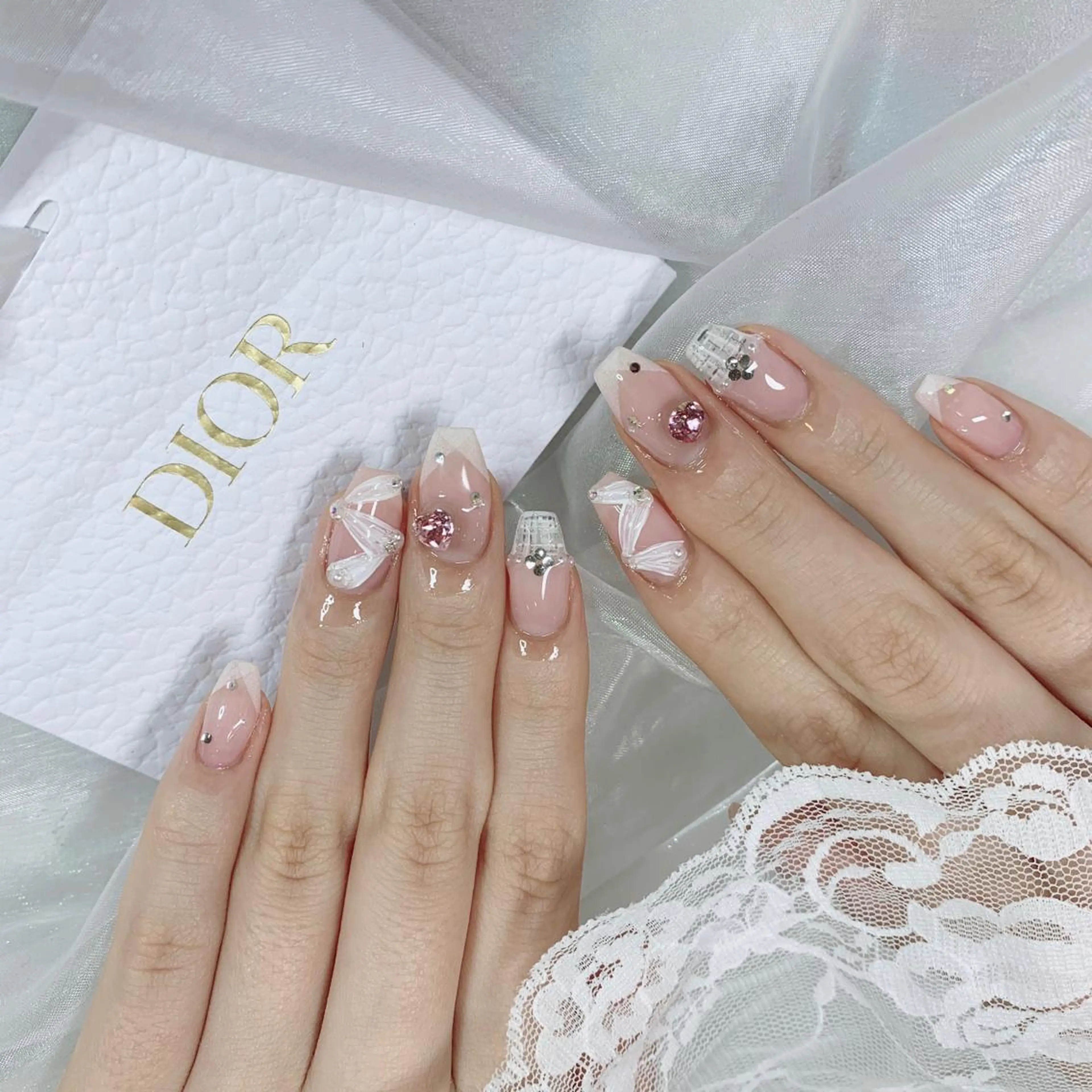 ネイル ハンドネイル La neige* yuki 🐩🌙のネイルデザイン