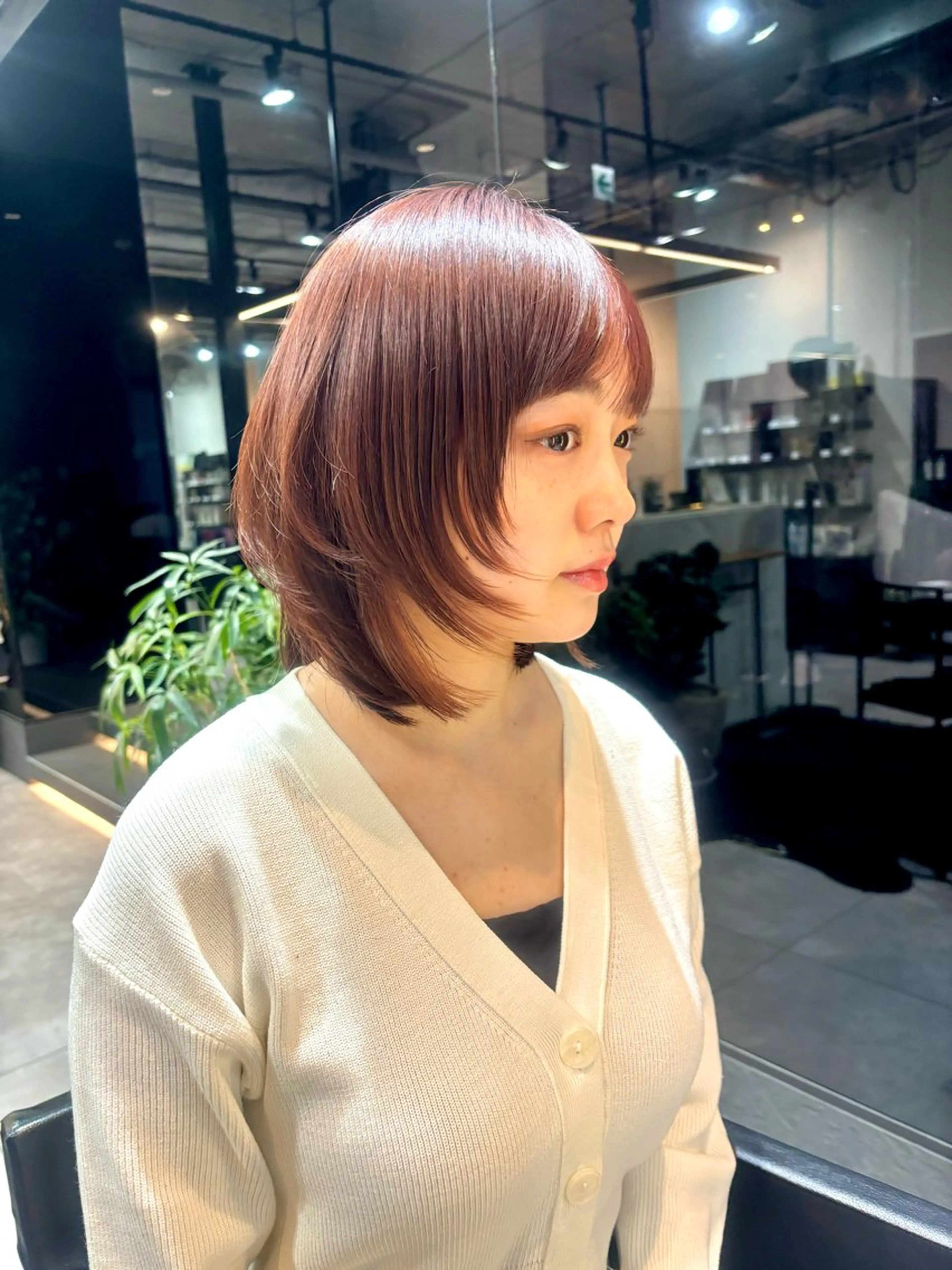 ミディアム 小田 桜のヘアスタイル