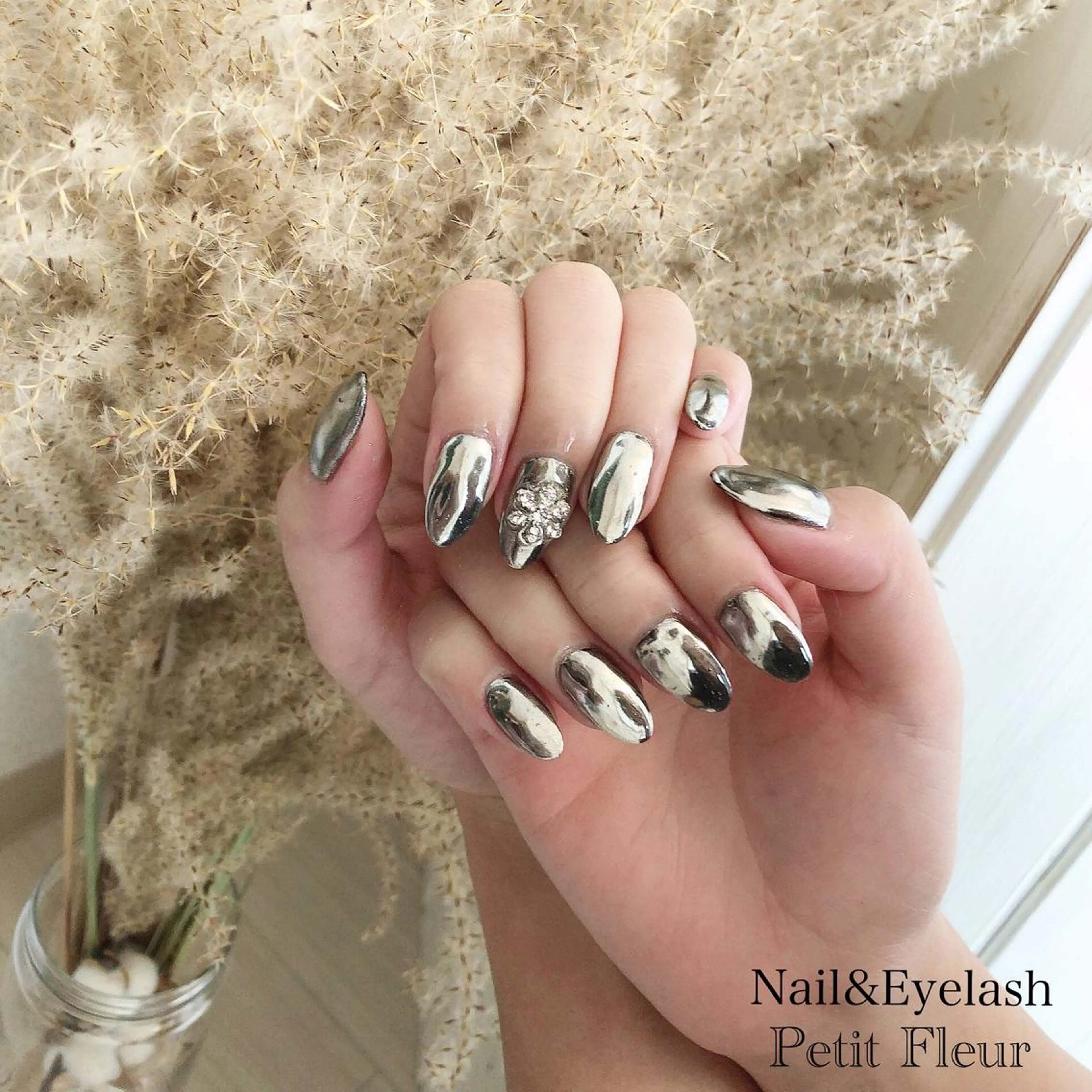 ネイル 青柳 亜梨奈のマツエク・マツパデザイン