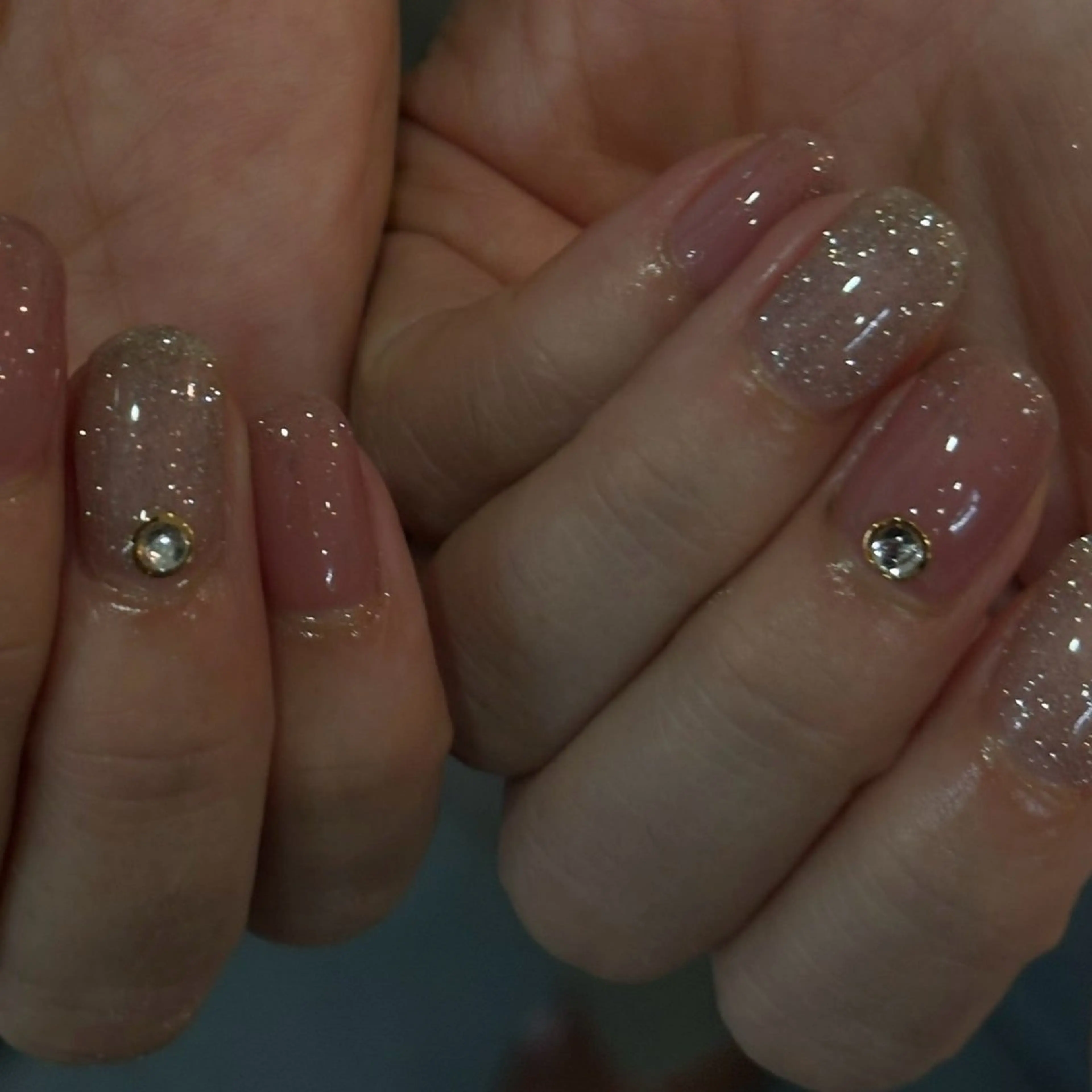 ネイル フラッシュネイル キラキラネイル ハンドネイル charme nailのネイルデザイン