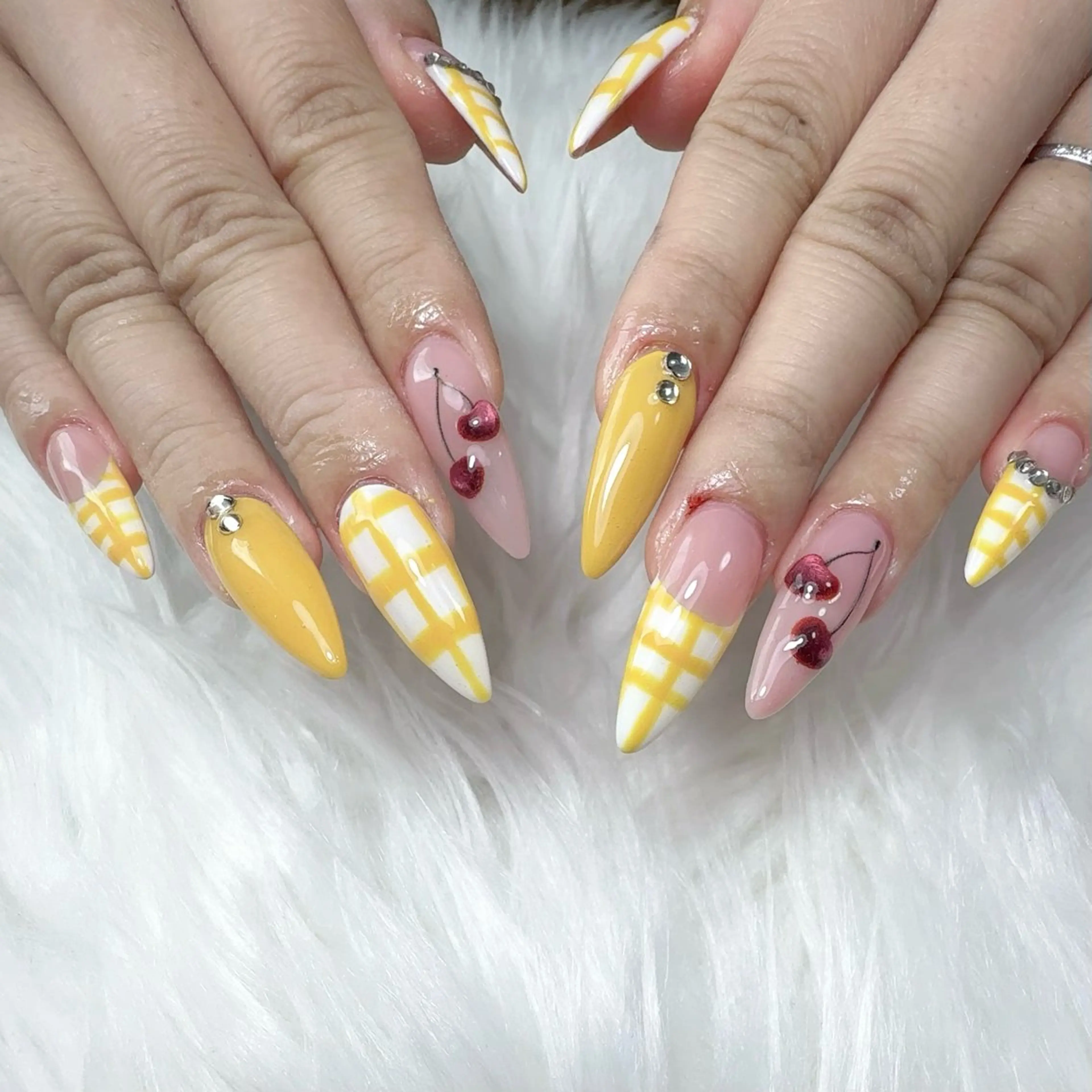 ネイル 春ネイル ハンドネイル L'ino nailのネイルデザイン