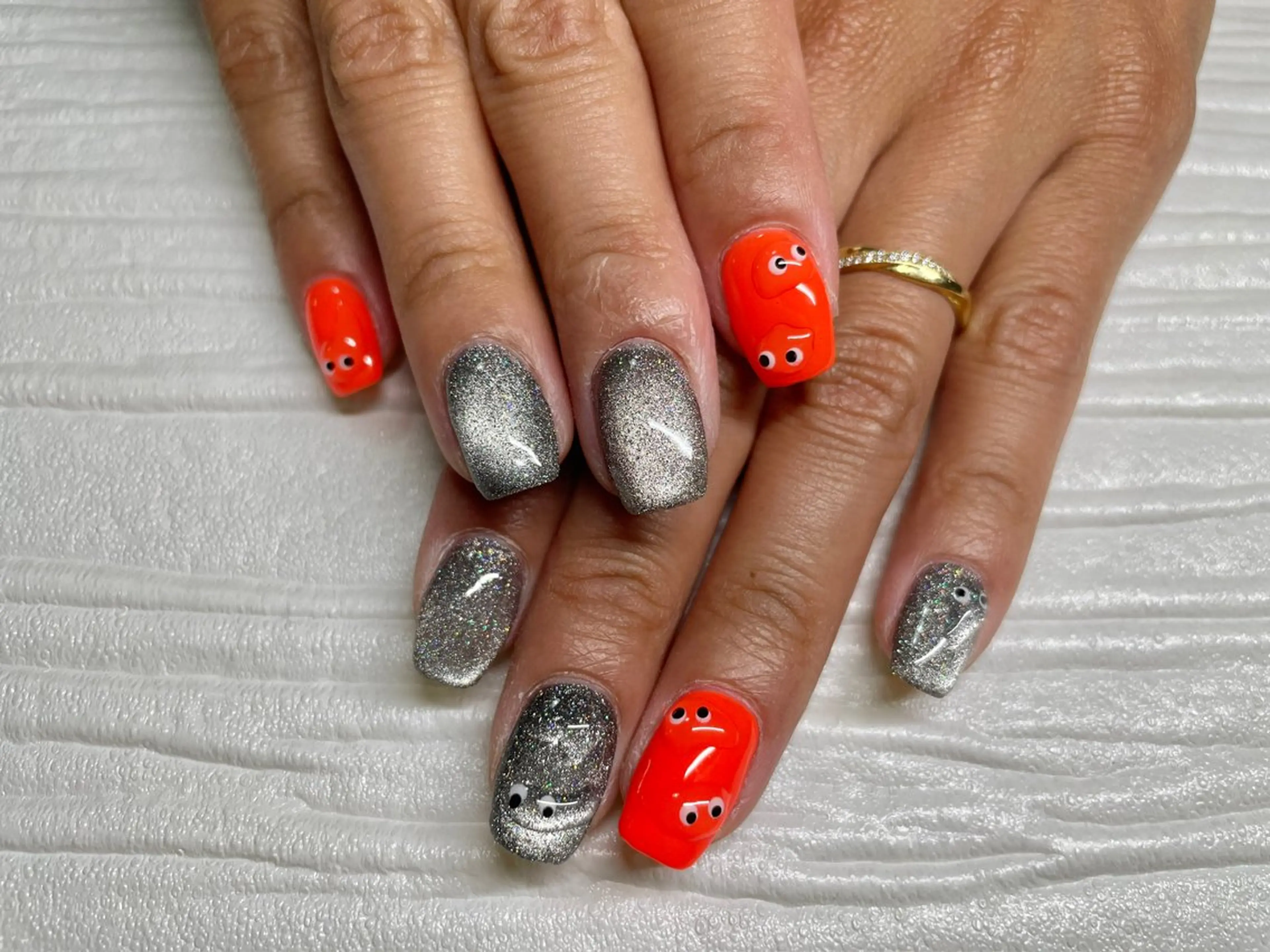 ネイル Mus’Fam 入谷玲生奈のネイルデザイン