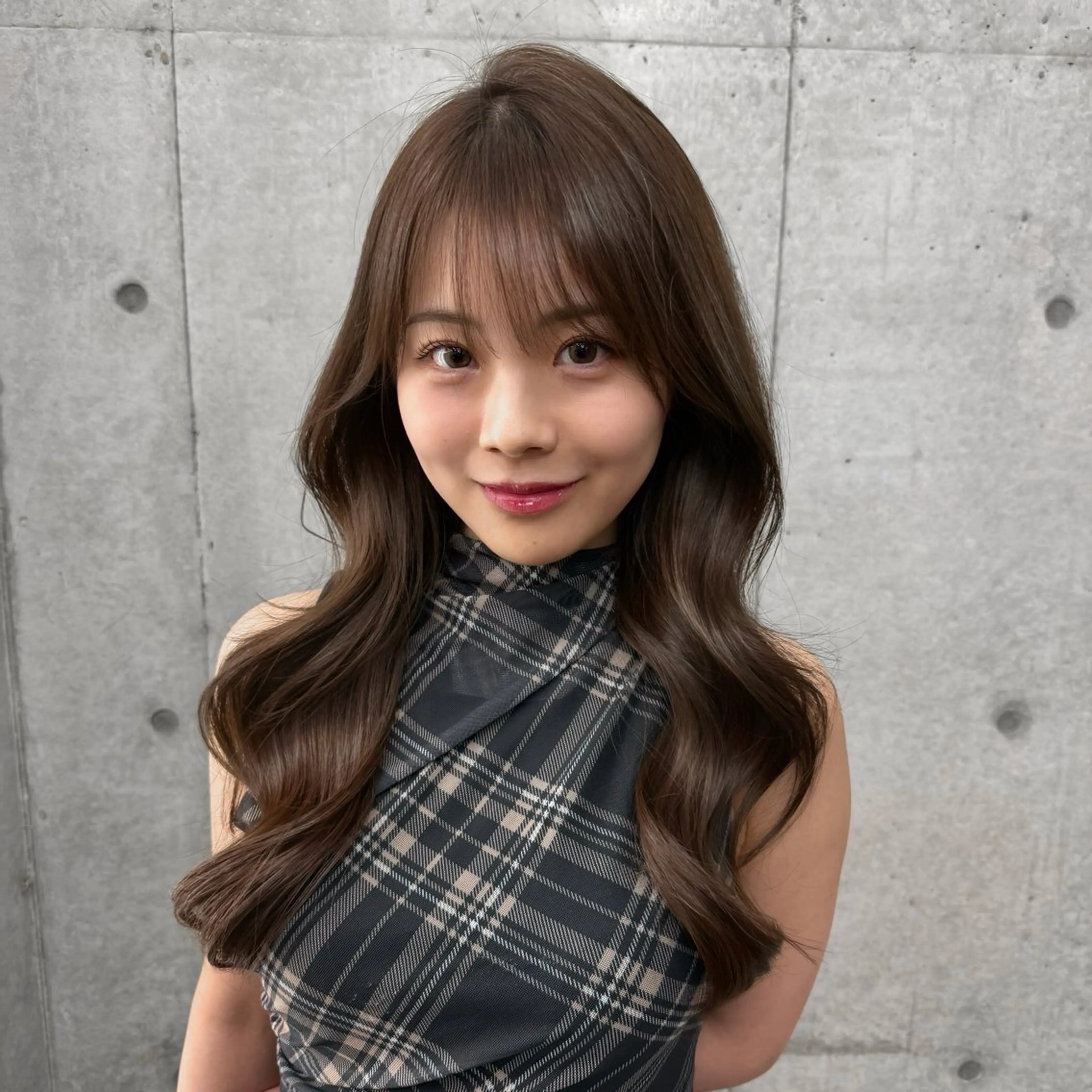 セミロング カラー 髪質改善|透明 感カラー🩵レイヤーのヘアスタイル