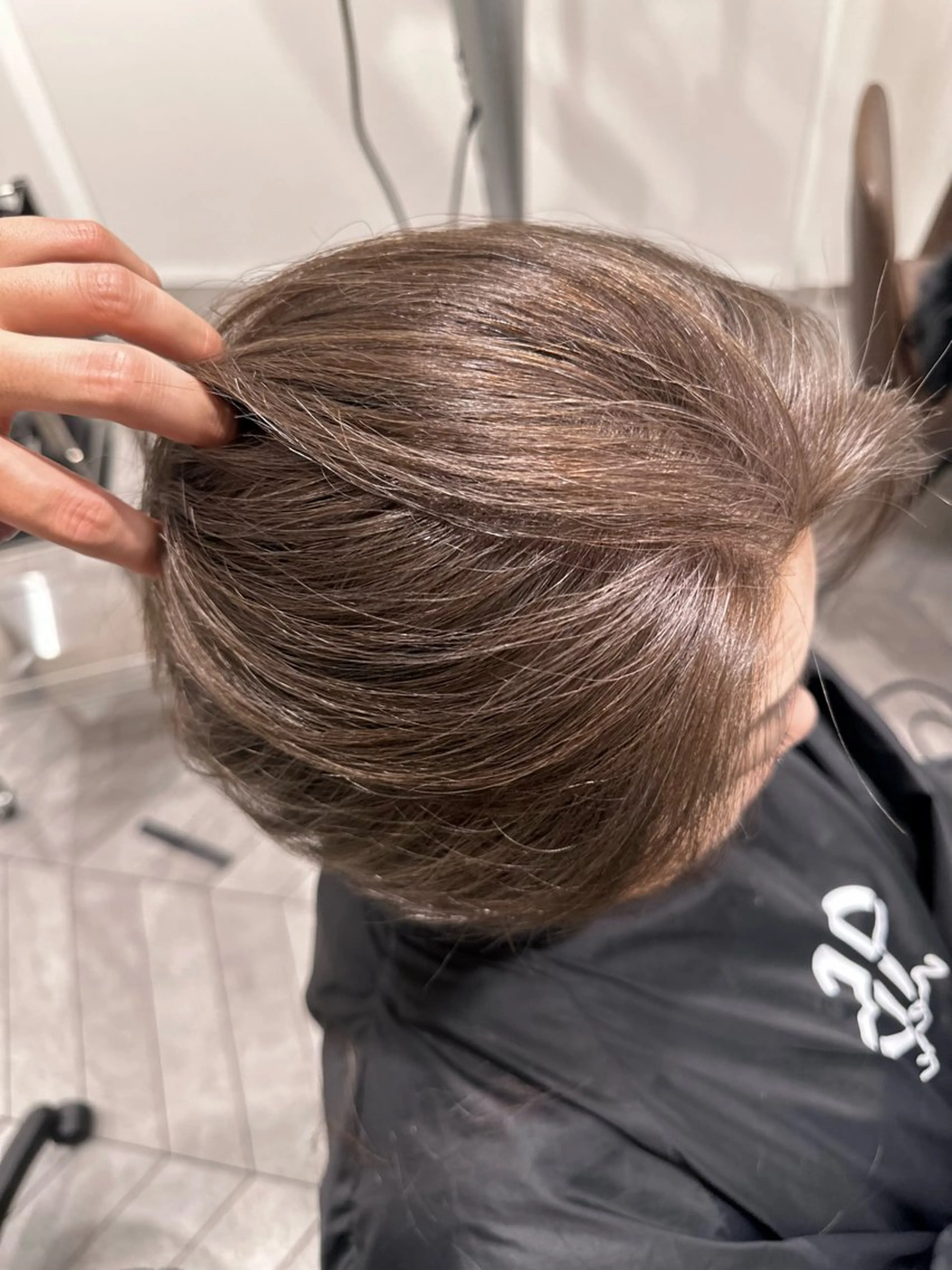 ショート 寺山 佳貴のヘアスタイル