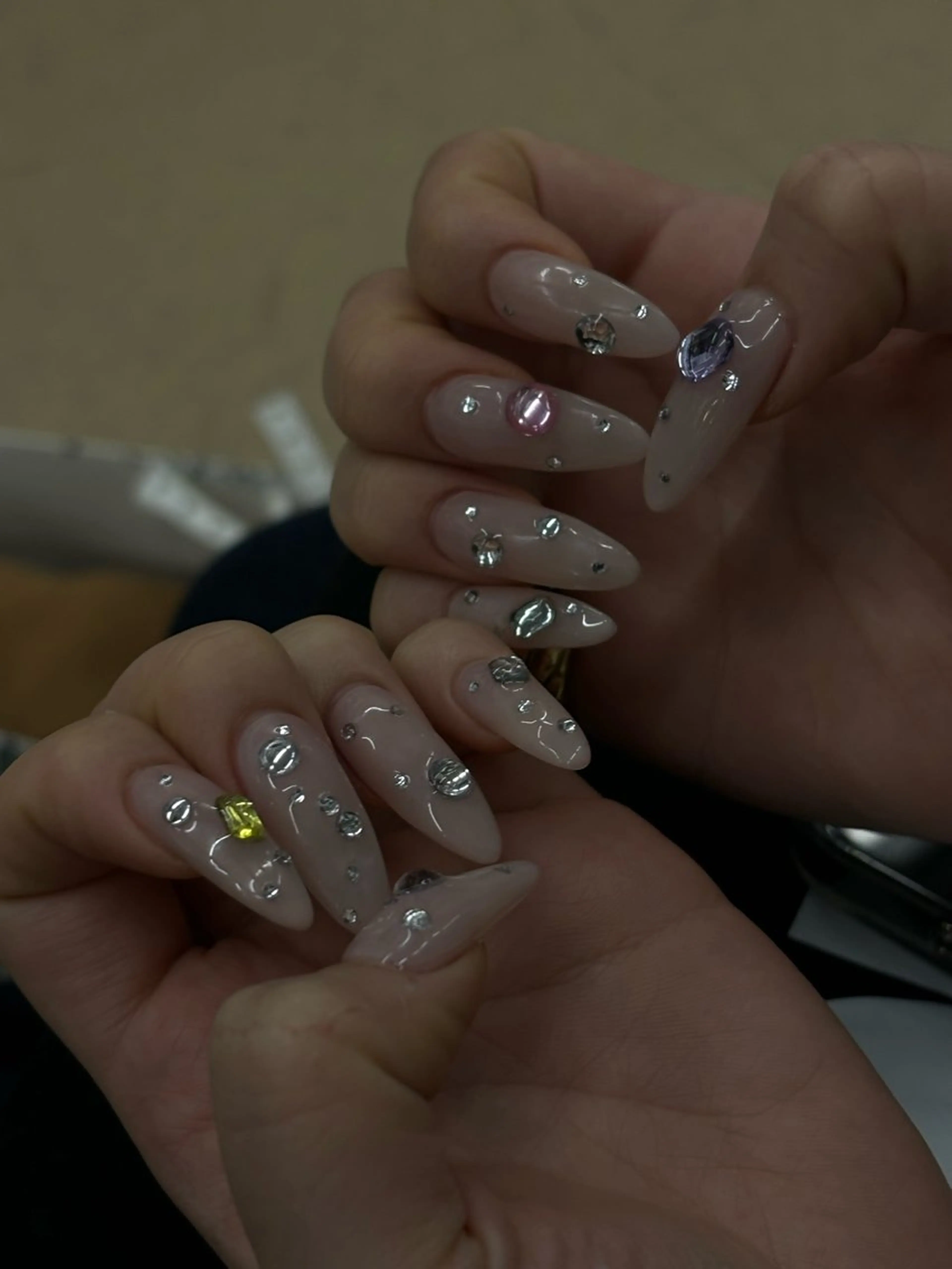 ネイル LIL WHYのネイルデザイン