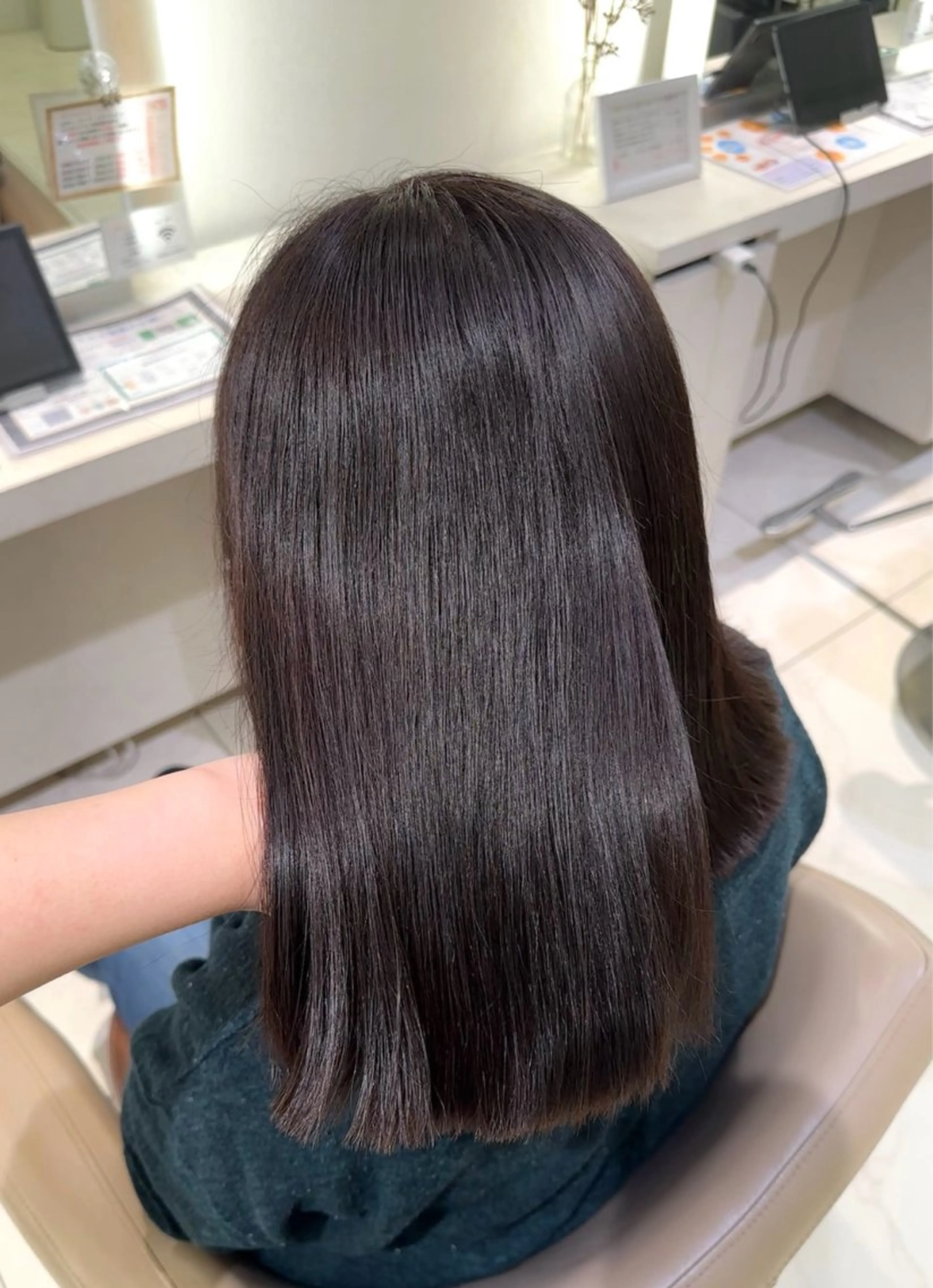 セミロング カラー 透明感カラー 北島亜弥/髪質改善 /カラーのヘアスタイル