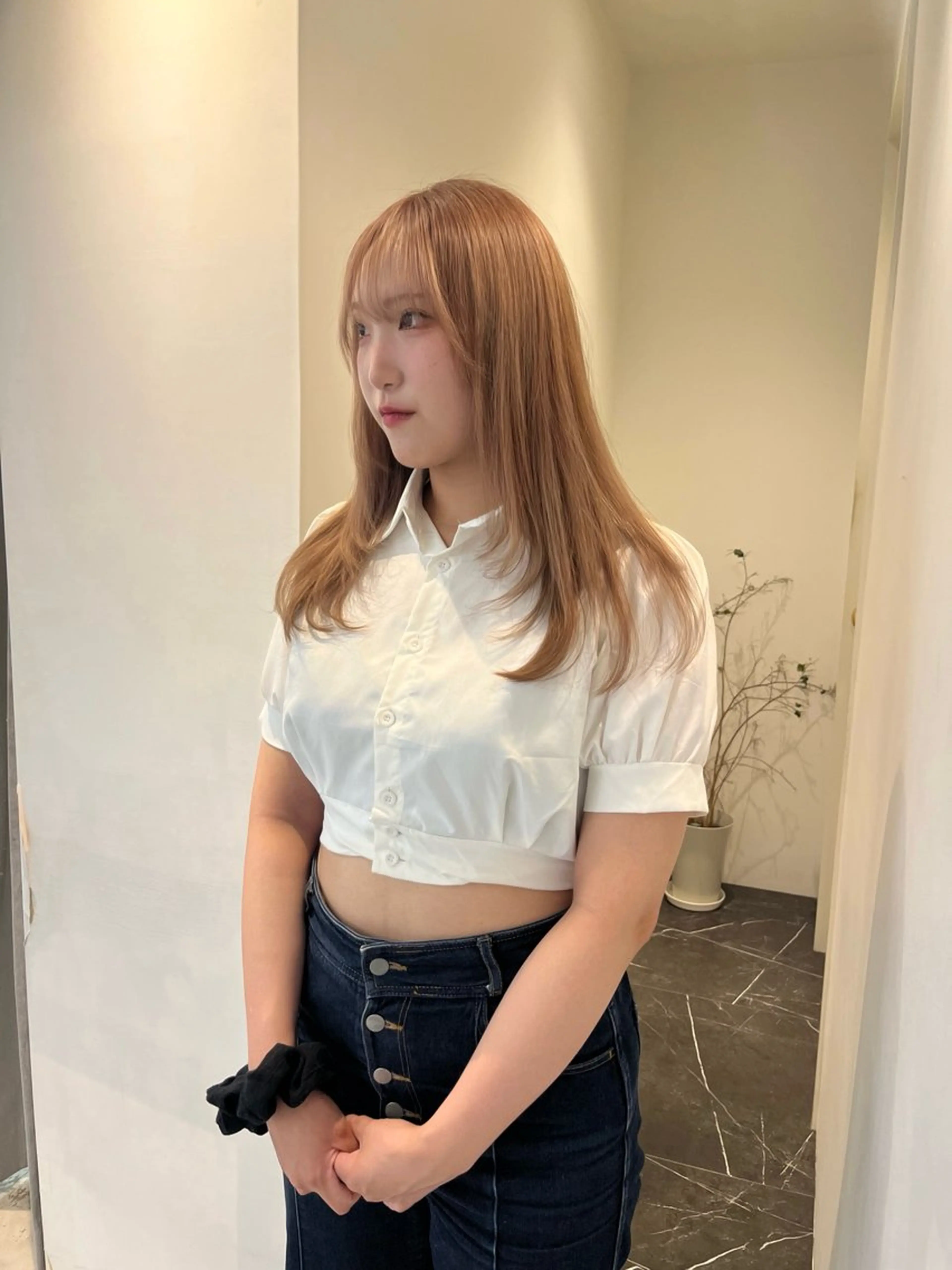 ロング カラー ブリーチ morita yunaのヘアスタイル