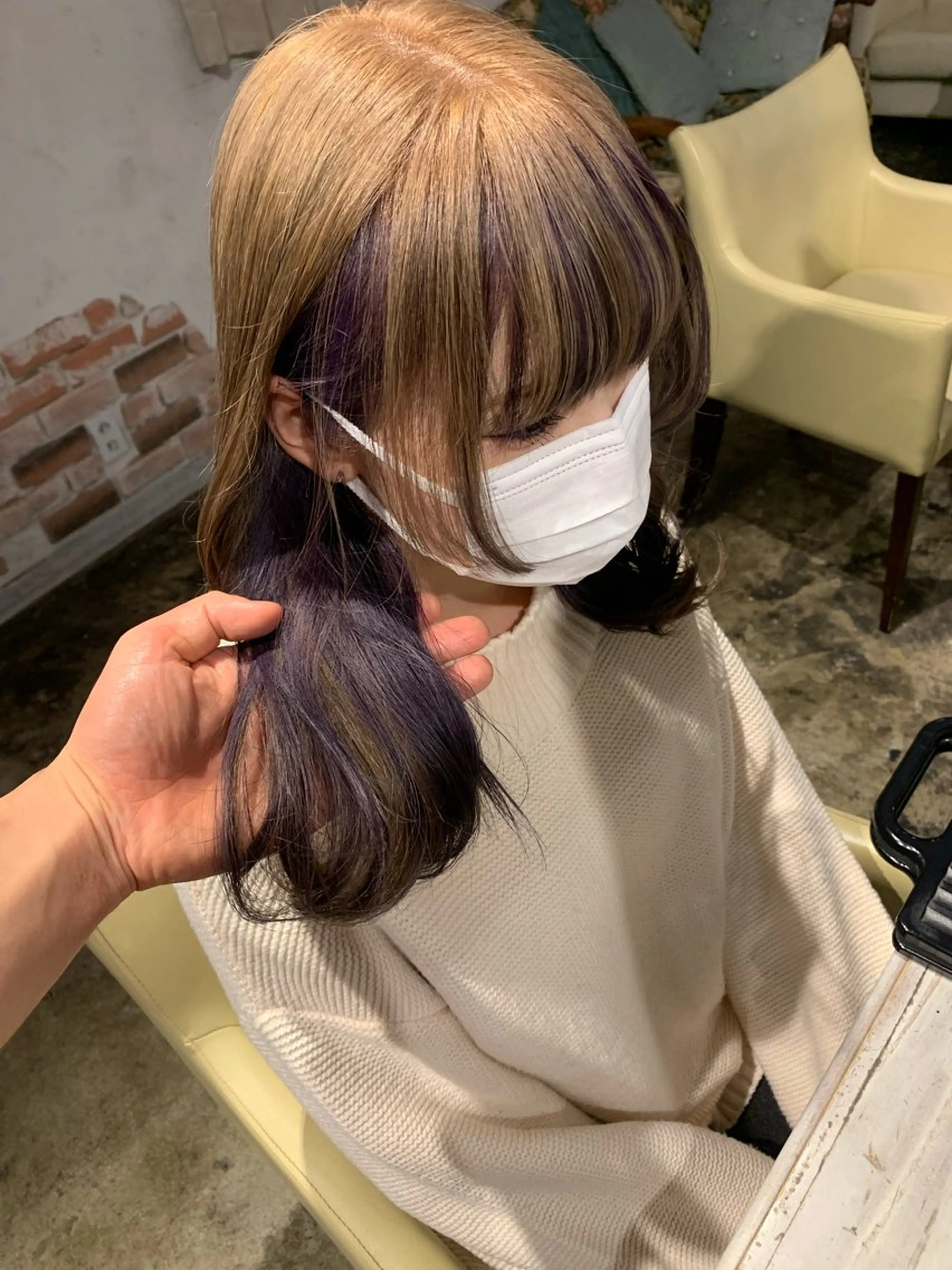 セミロング カラー インナーカラー パープルカラー マンツーマン 半個室サロン中田大喜のヘアスタイル