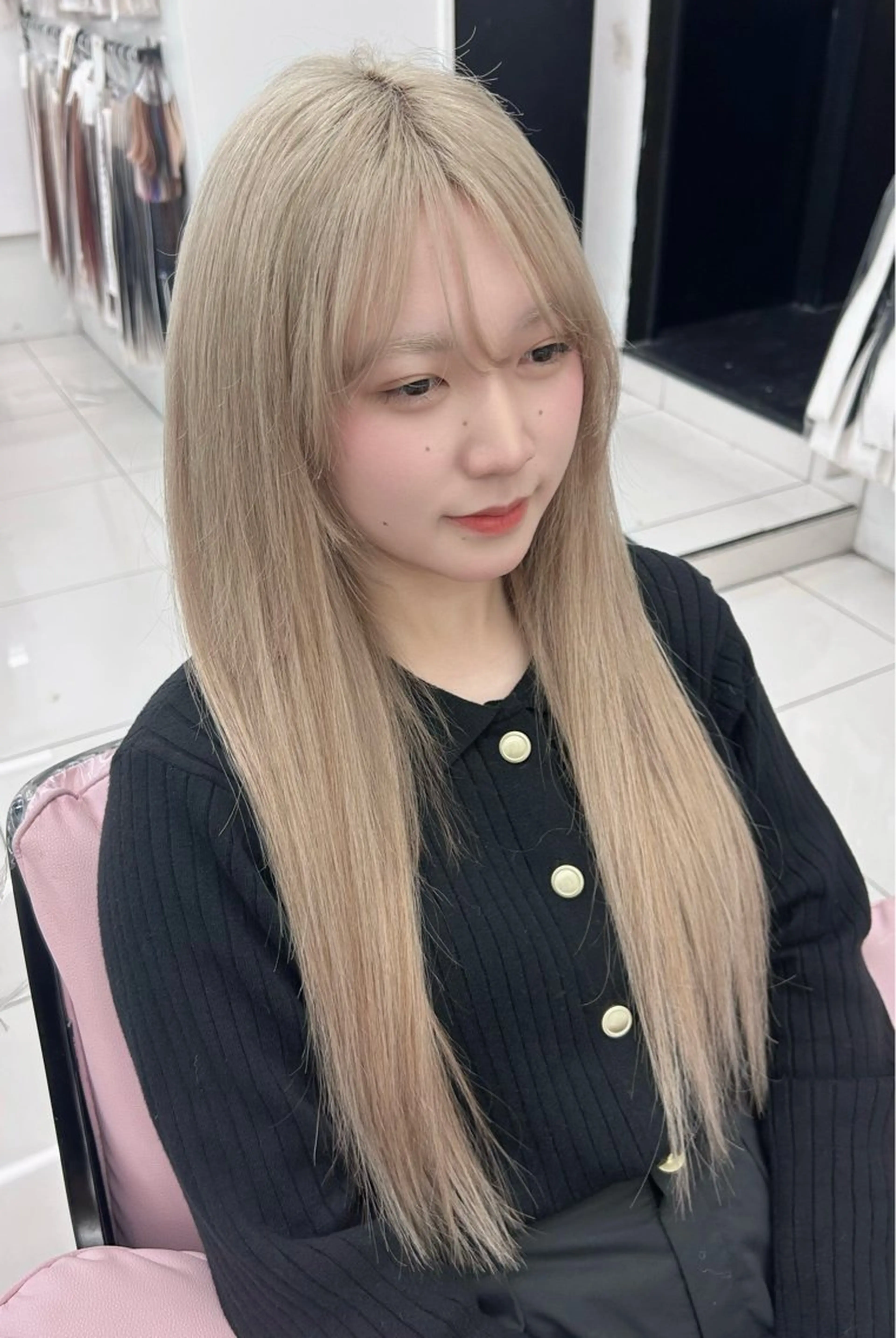 ロング ロング エクステ 三尾 樺緒のヘアスタイル