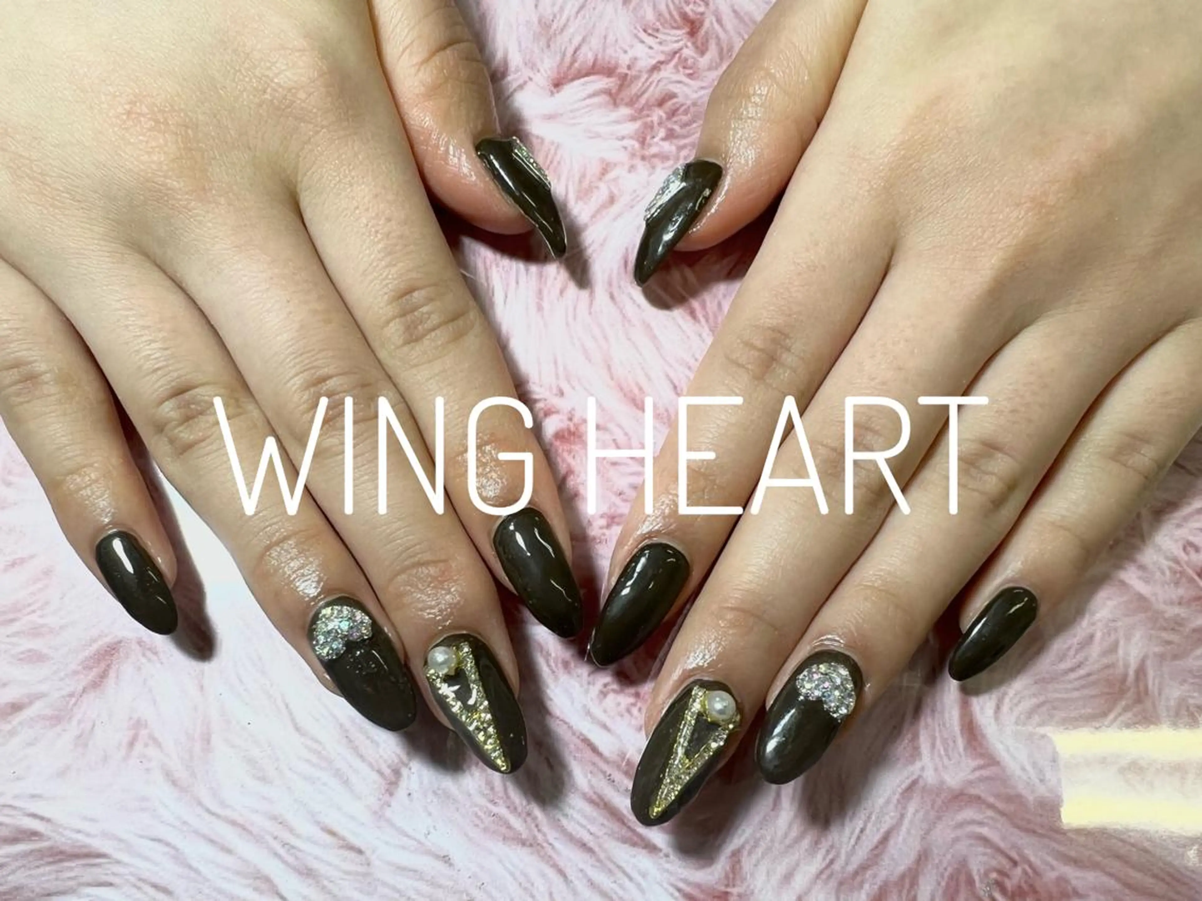 ネイル I. AYUMIのネイルデザイン