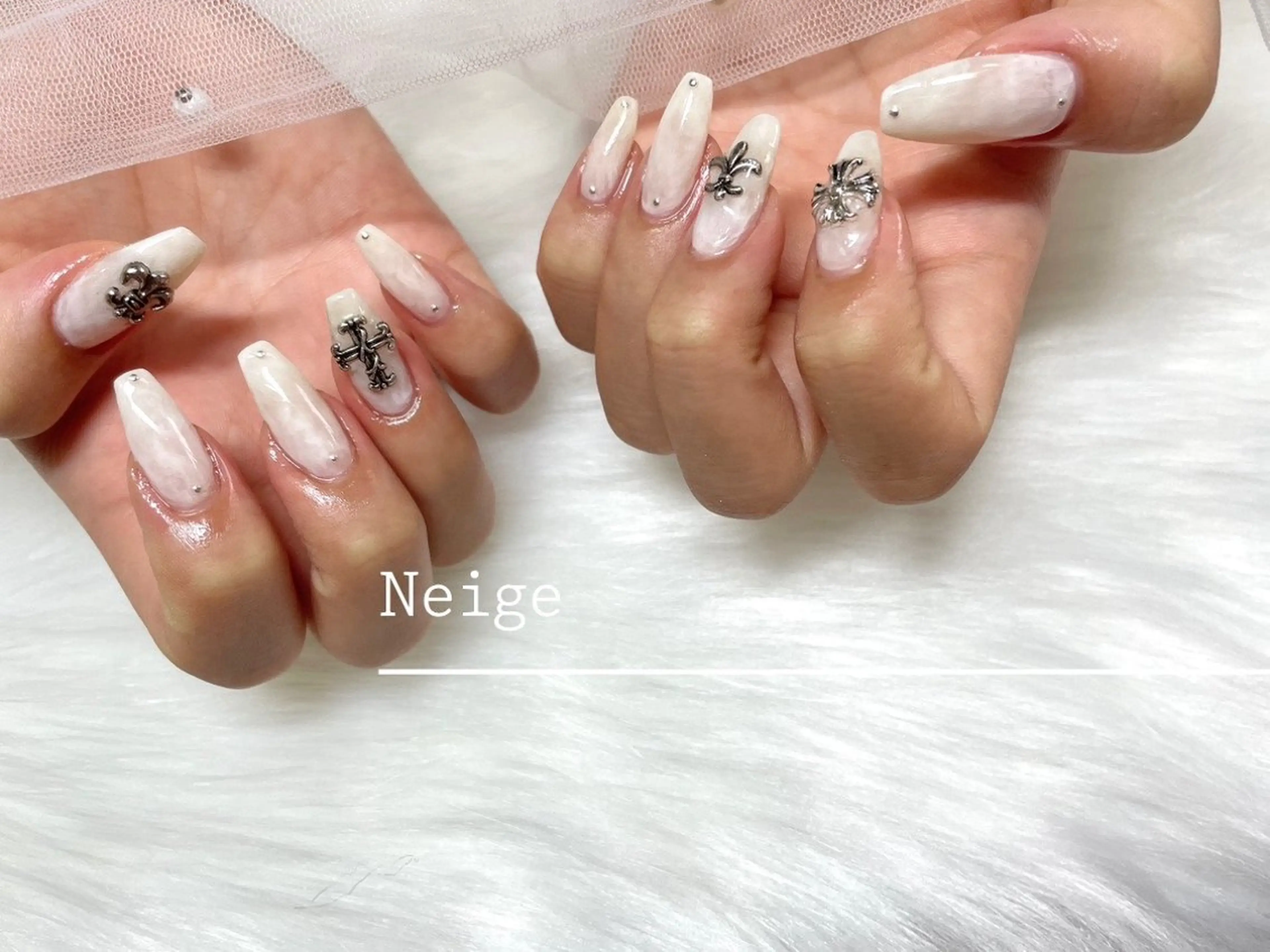 ネイル ハンドネイル Neige‪𓂃ai ＊梅津 / 松尾のネイルデザイン