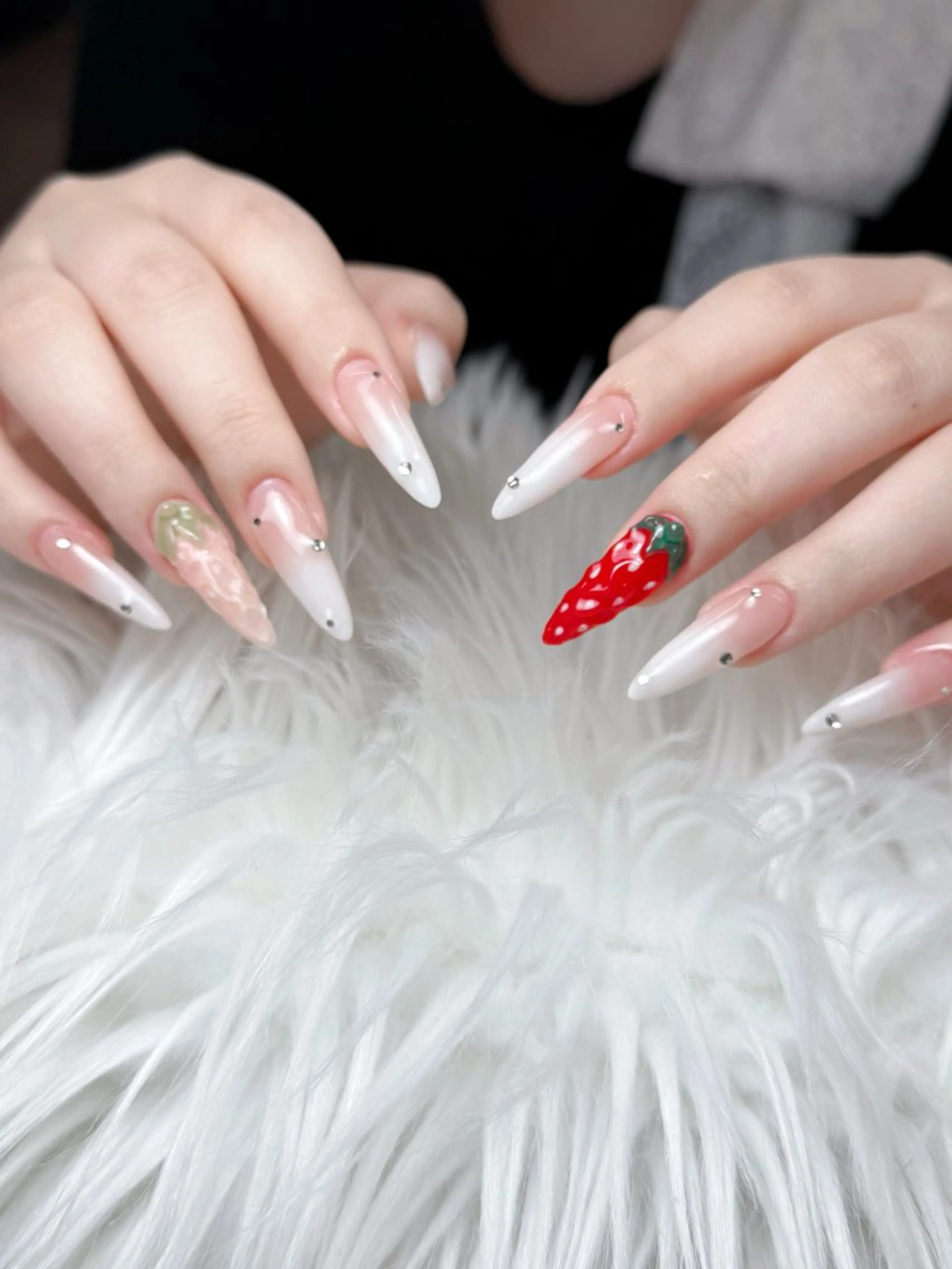 ネイル ハンドネイル ハンドケア 【ENサロン】 Rei🎀Nailのネイルデザイン