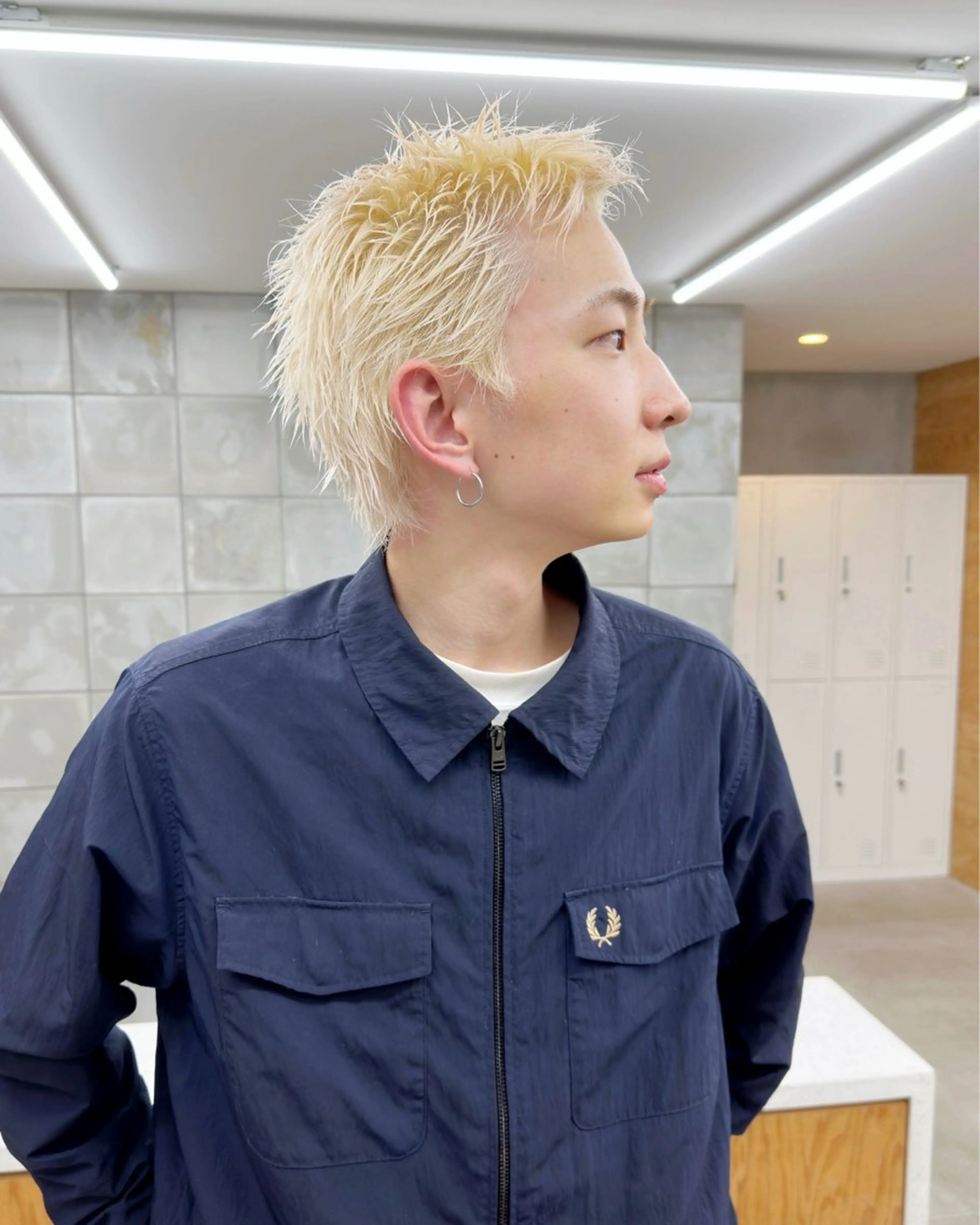 ショート カラー ブリーチ 抜きっぱなしブロンド ブロンド ホワイトブロンド ショートヘア カット ヘアカラー パーマ /レイヤー 榛地渉馬 /矢場町のヘアスタイル