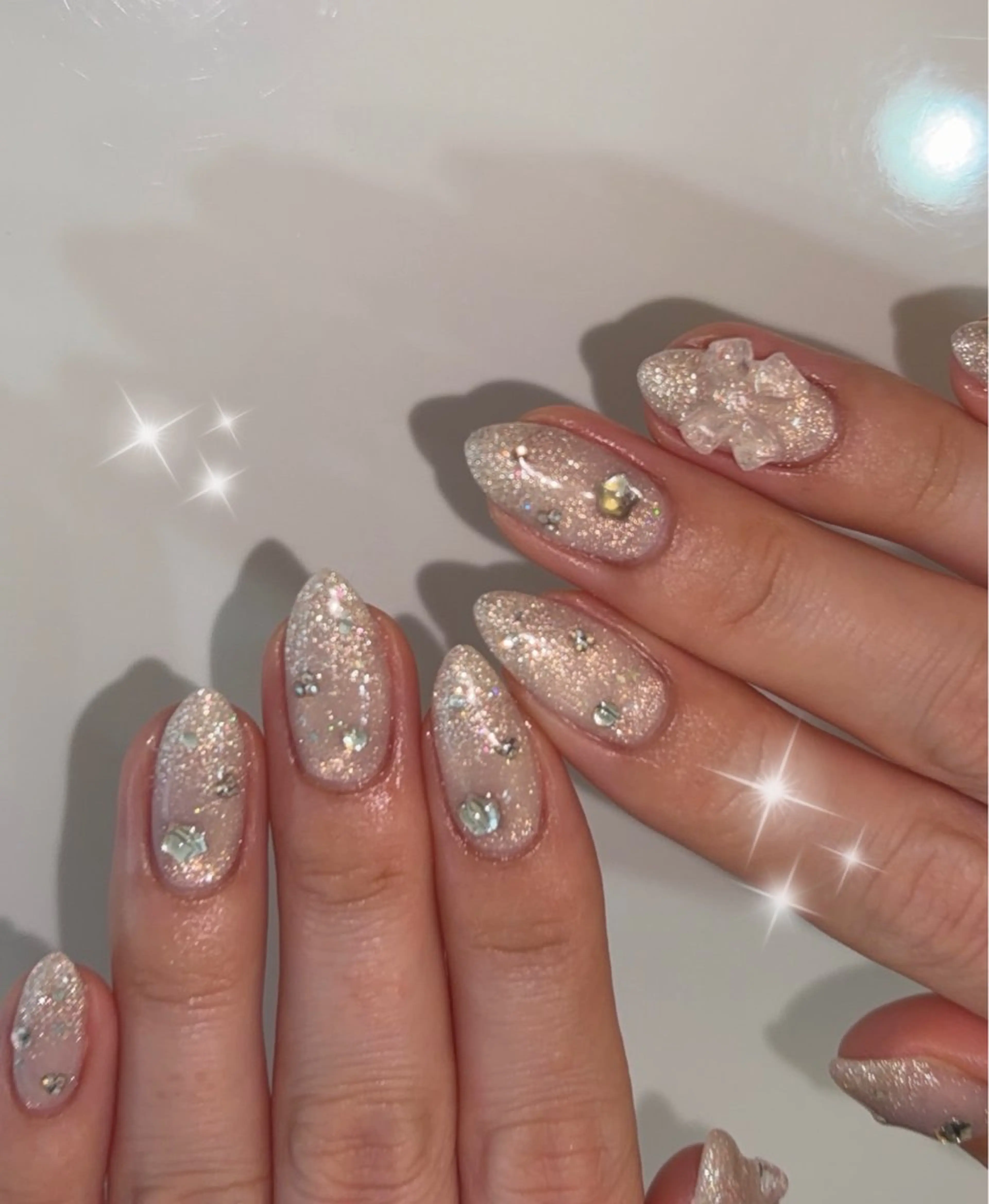 ネイル ハンドネイル ViViA momokaのネイルデザイン