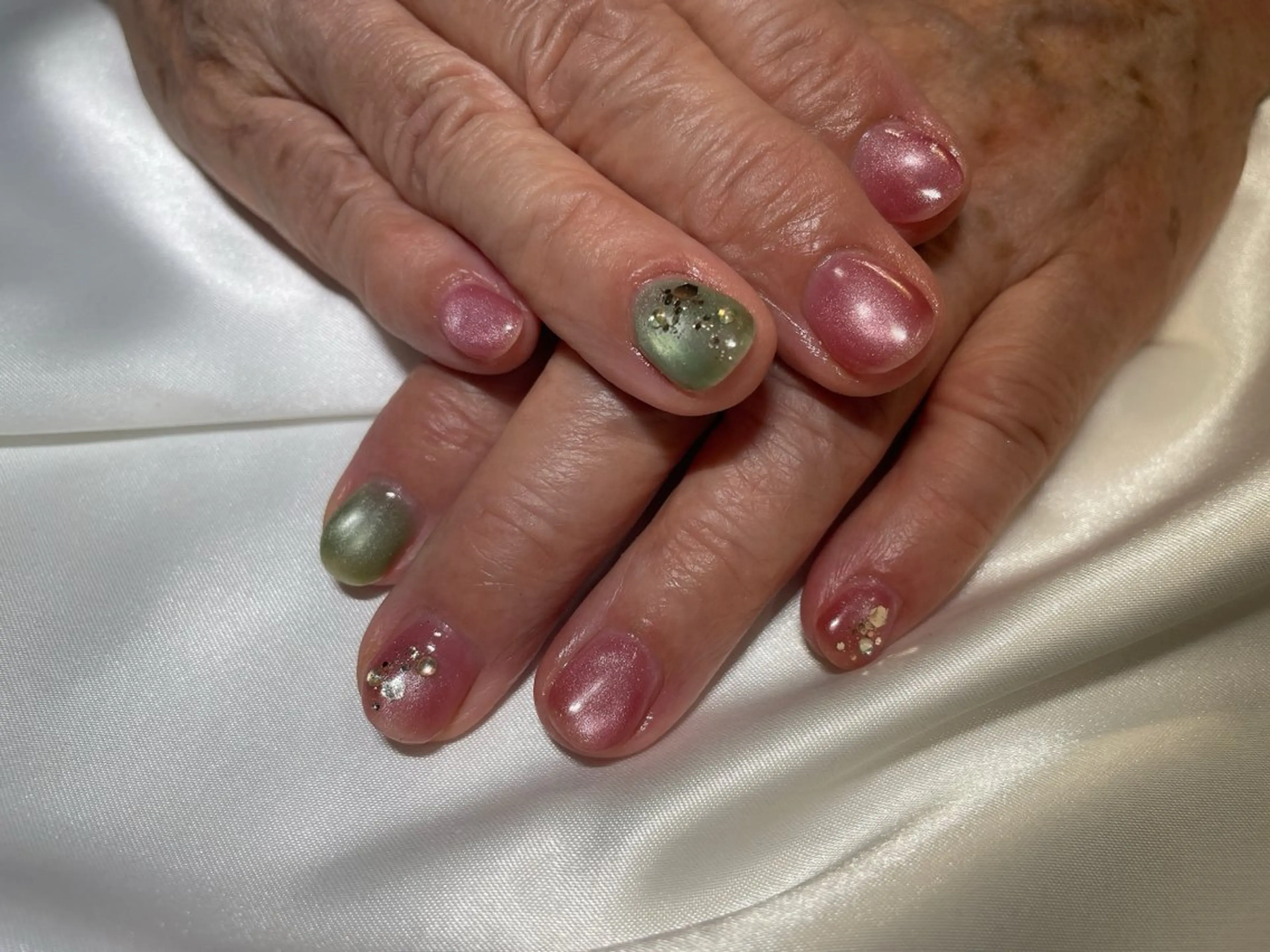 ネイル ラメ(グリッター) マグネットネイル ハンドネイル ROPE nail ロペネイルのネイルデザイン