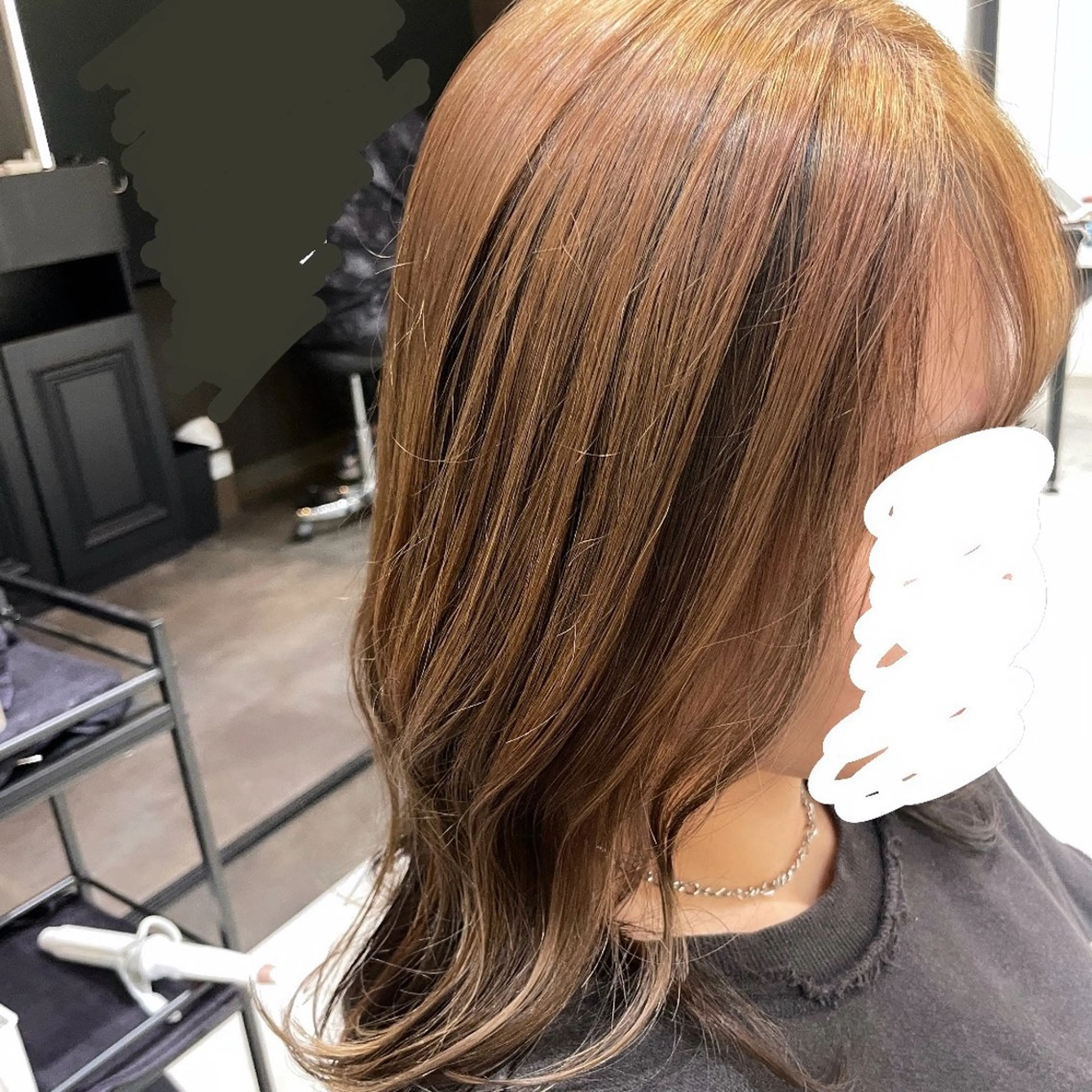 カット＋インナー/グラデーション 透明感カラー　¥12900の写真