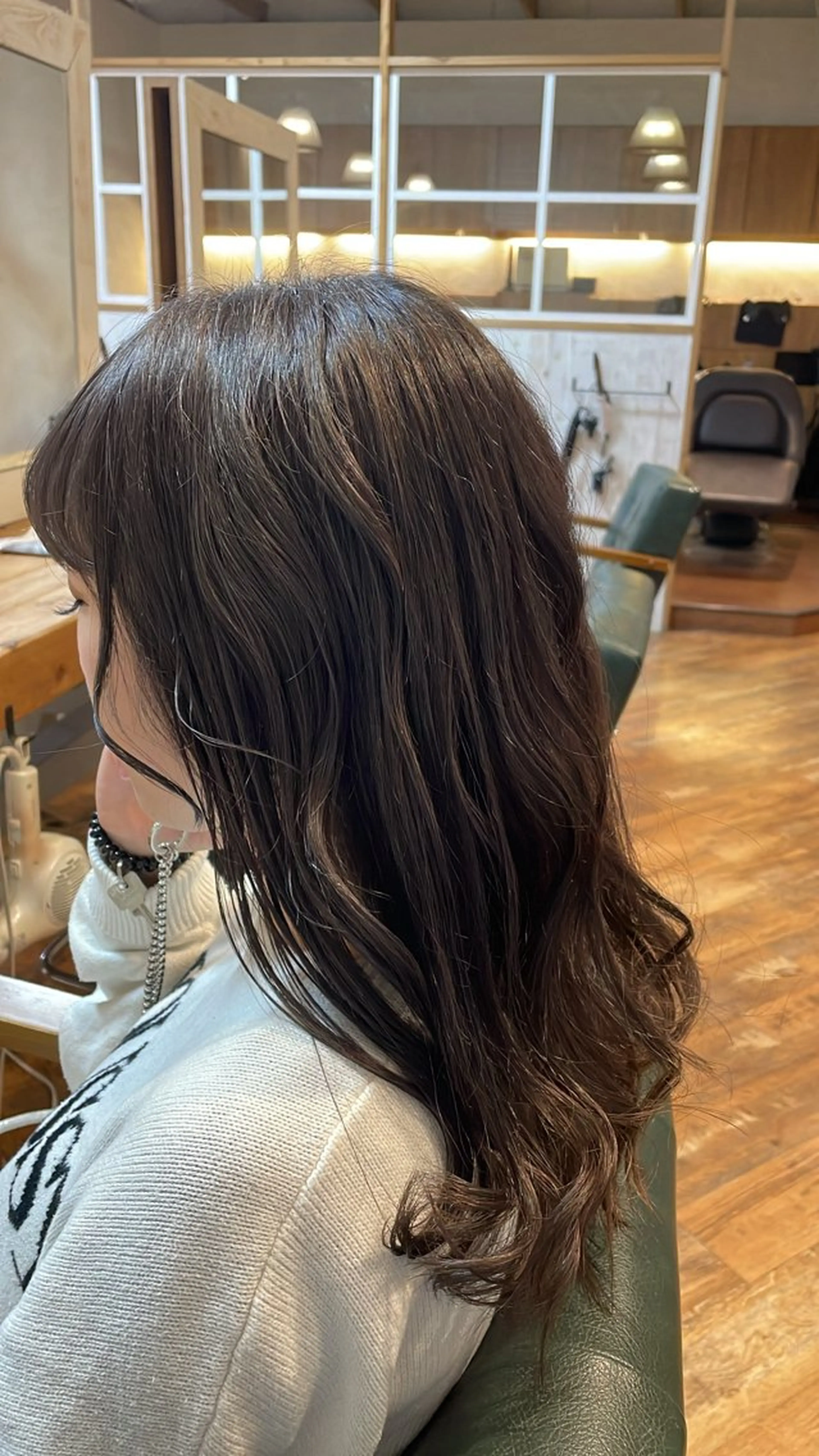 カラー 透明感カラー LITTLE SORAのヘアスタイル