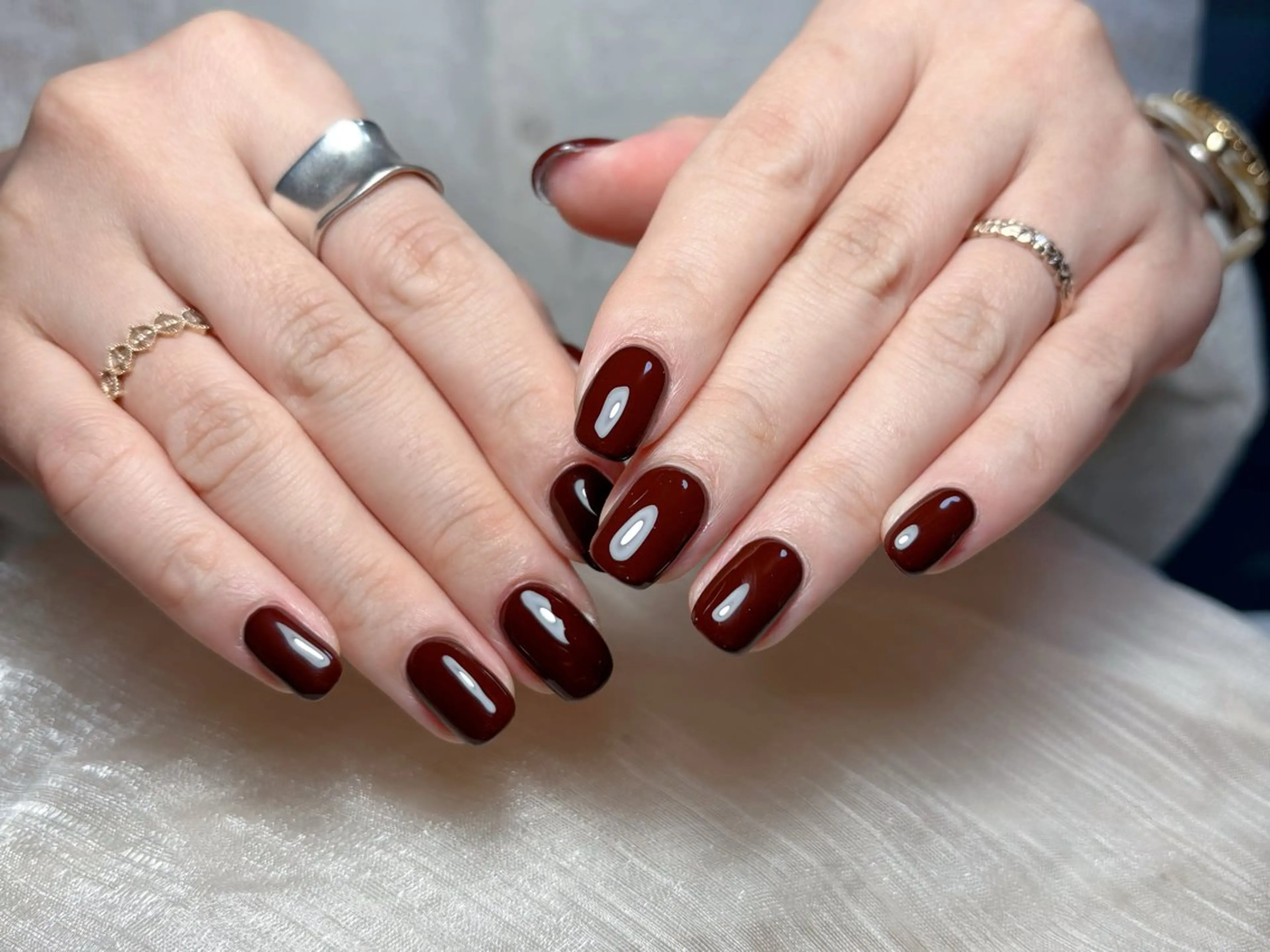 ネイル オーロラネイル チークネイル フレンチネイル ジェルネイル ガラスフレンチ ハンドネイル ハンドケア Nail Jolie所属・Nail Jolieのネイルデザイン