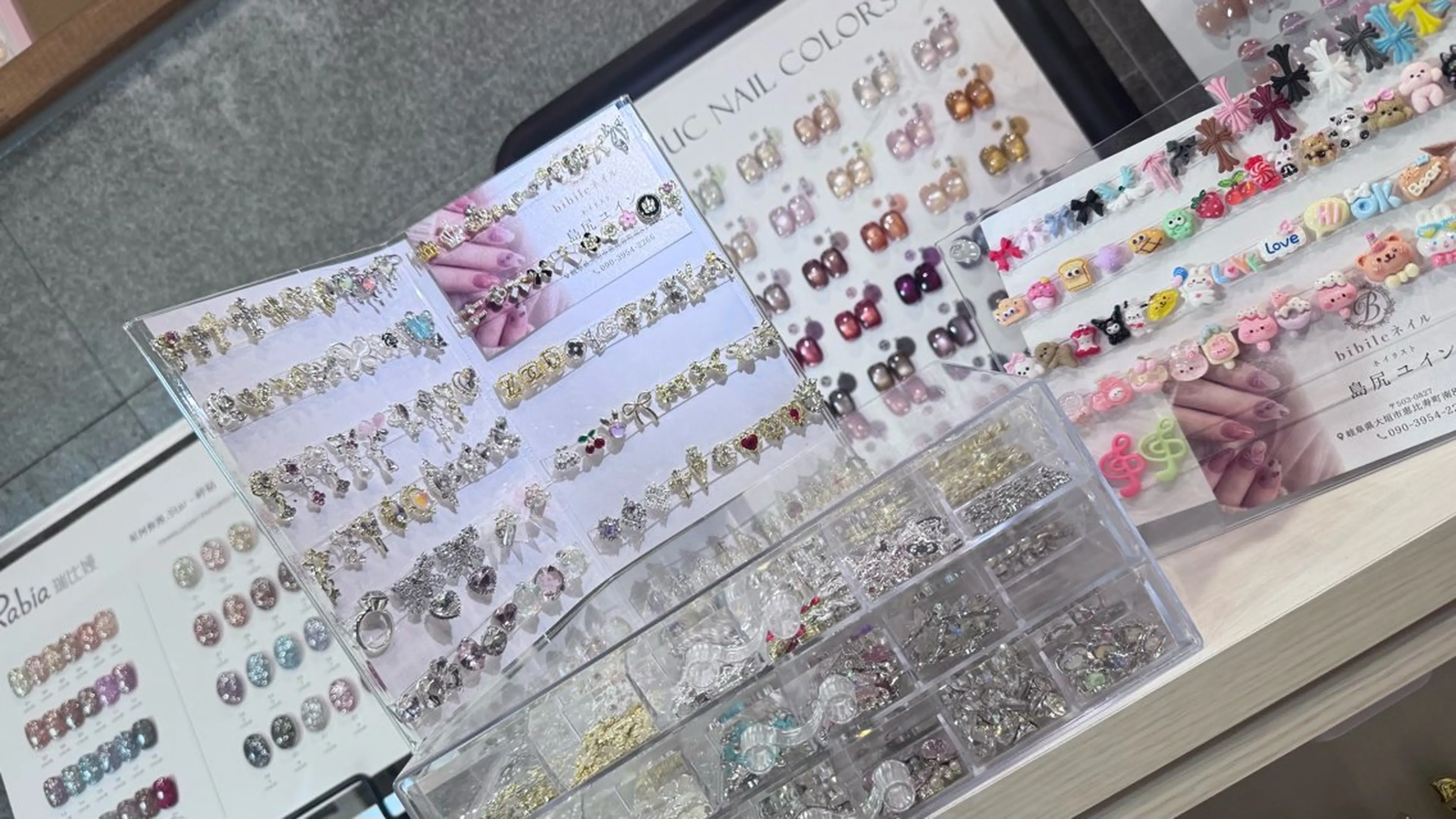 ネイル その他 島尻 ユインのネイルデザイン