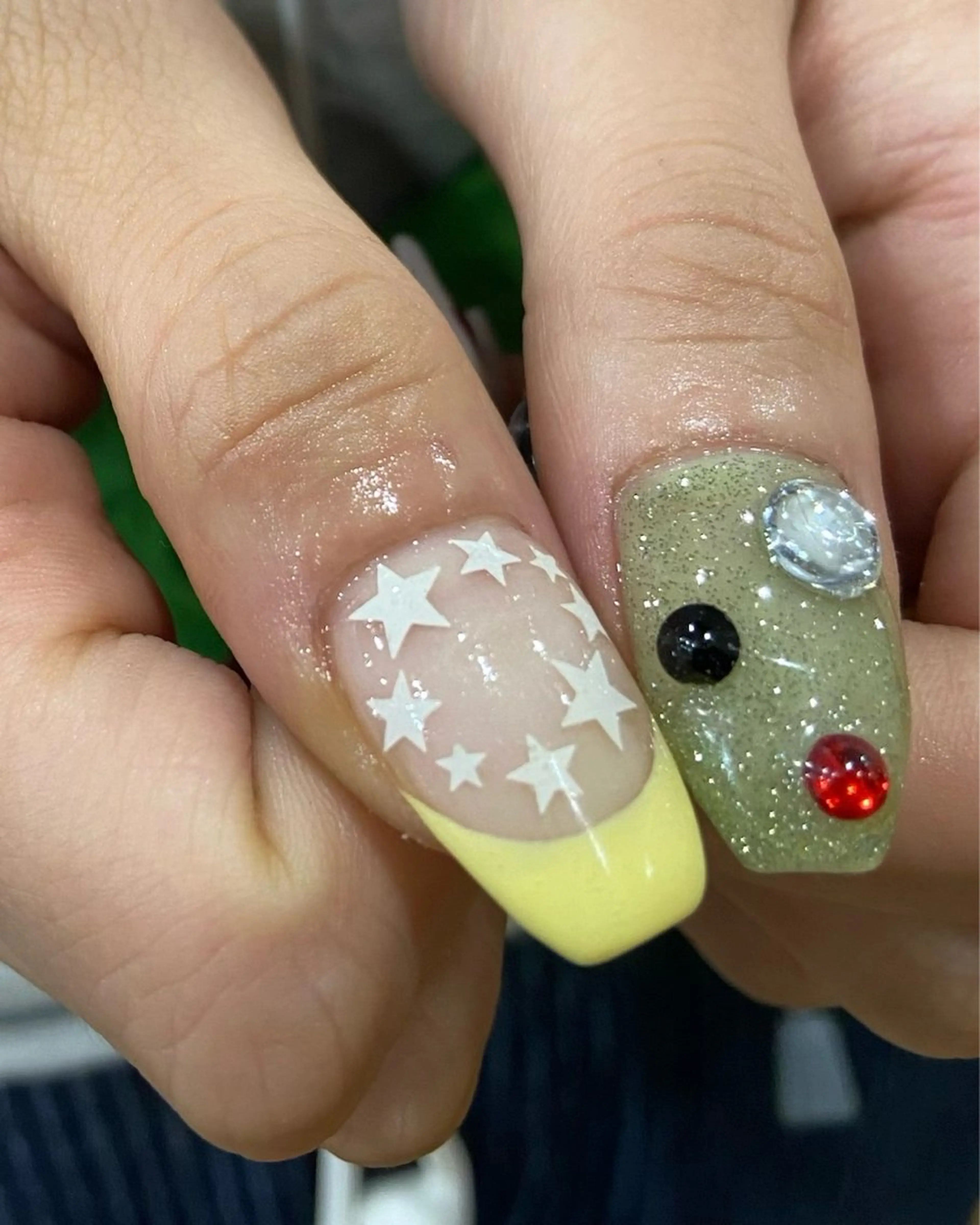 ネイル 持ち込み HINAKO💫 Ouja groupのネイルデザイン