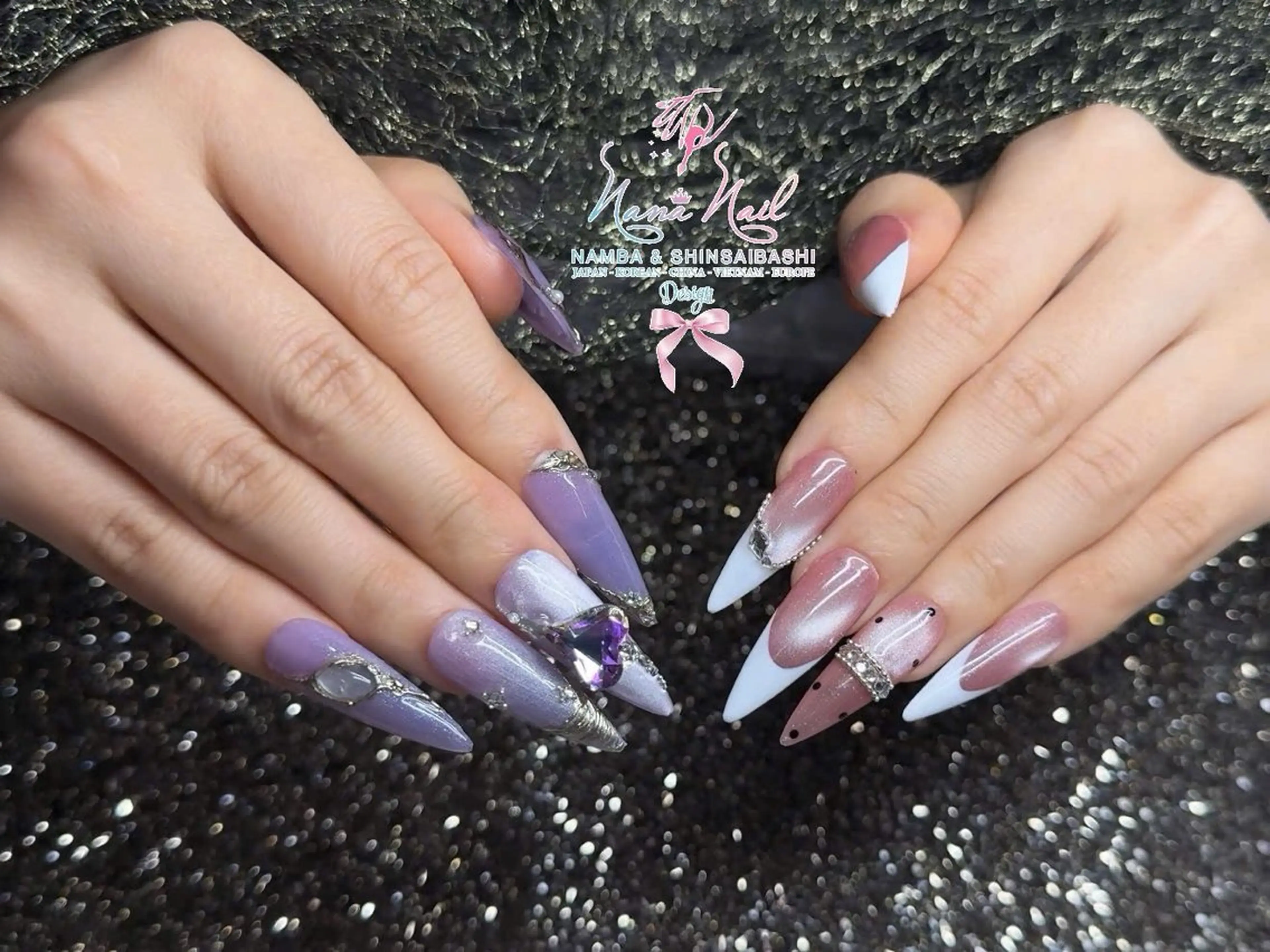 セミロング 韓国風ヘア クリスマス Linanail Nambaのネイルデザイン