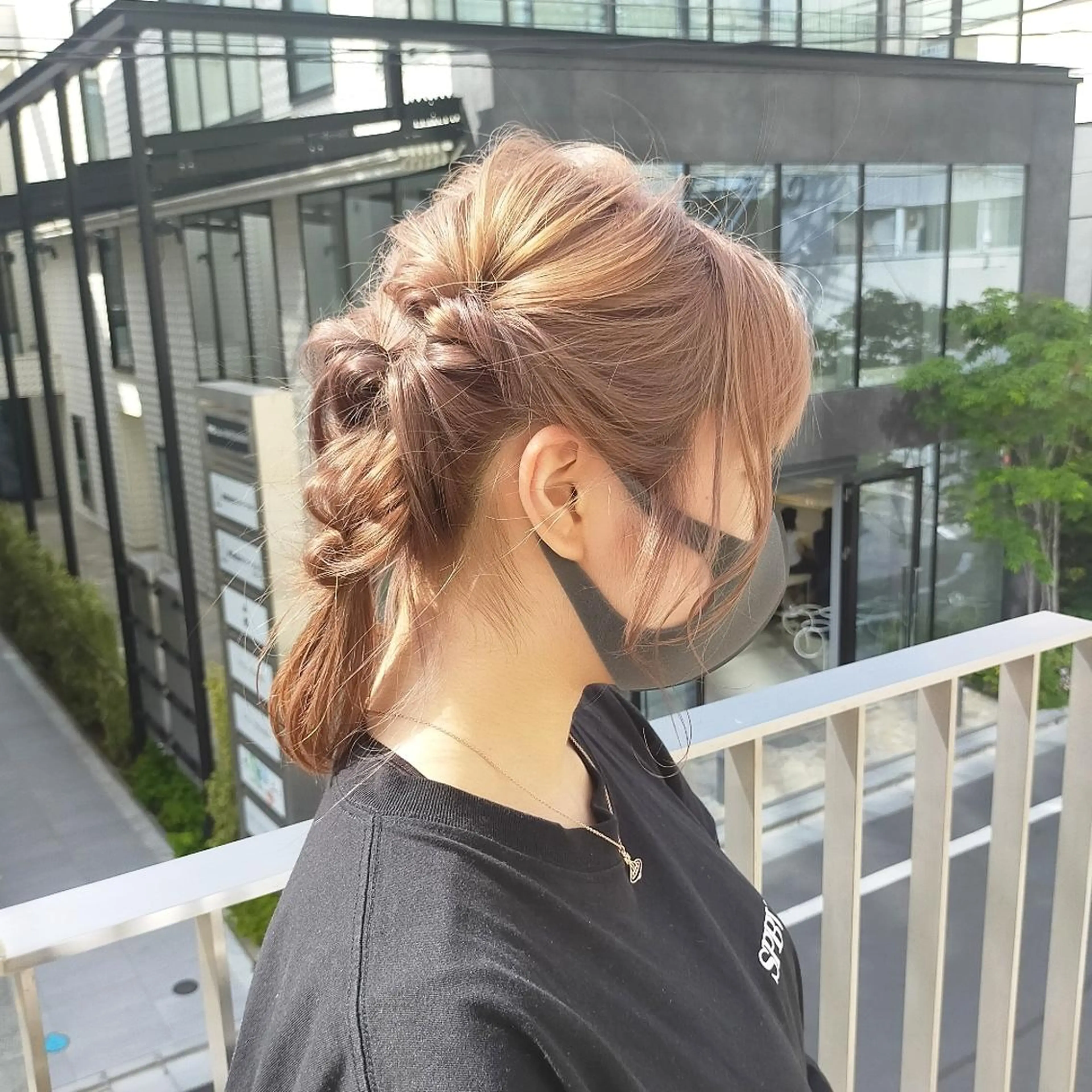 セミロング ヘアアレンジ 🌺夏の褒められヘア 🌺 NAO のヘアスタイル