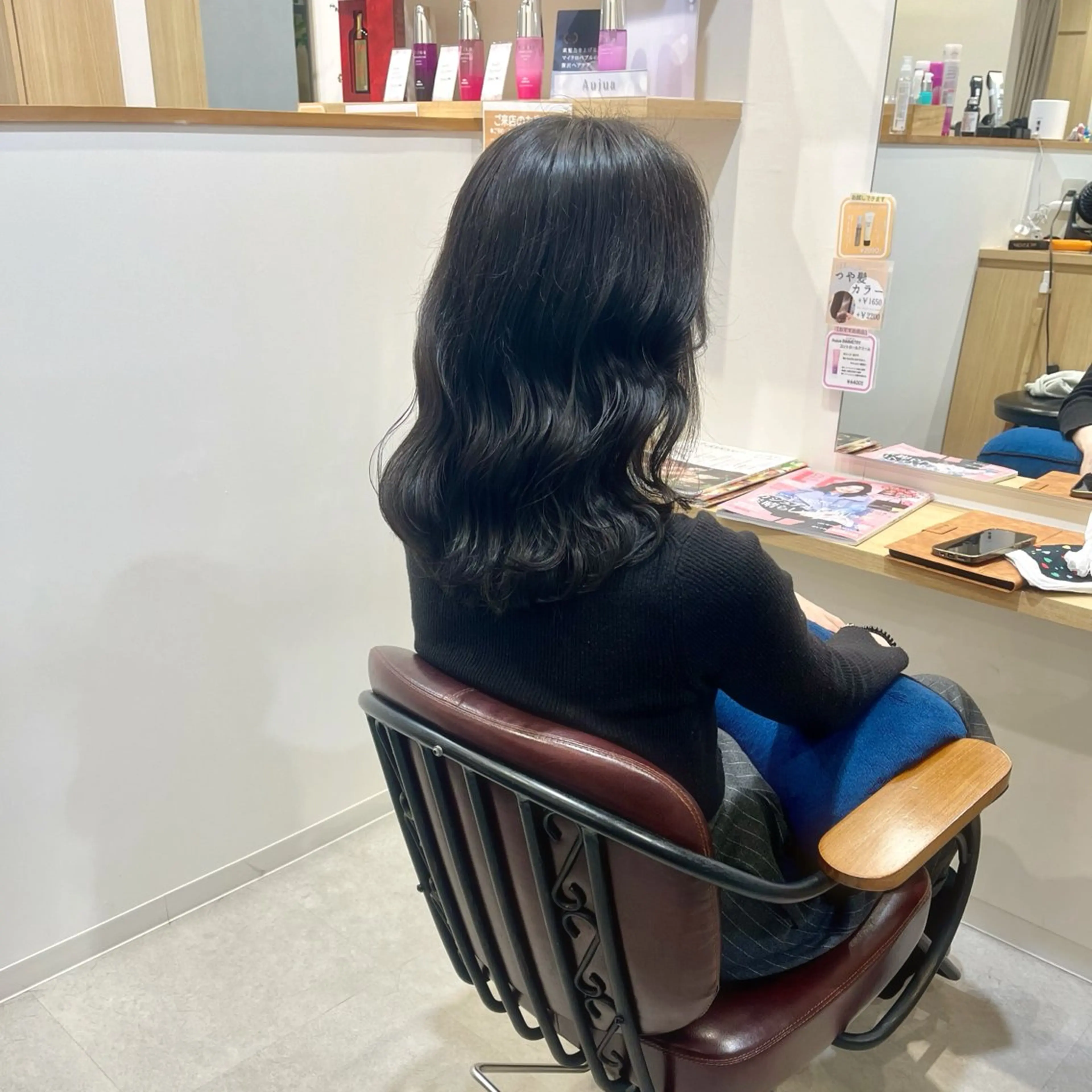 カラー アッシュ 川倉 羽未のヘアスタイル