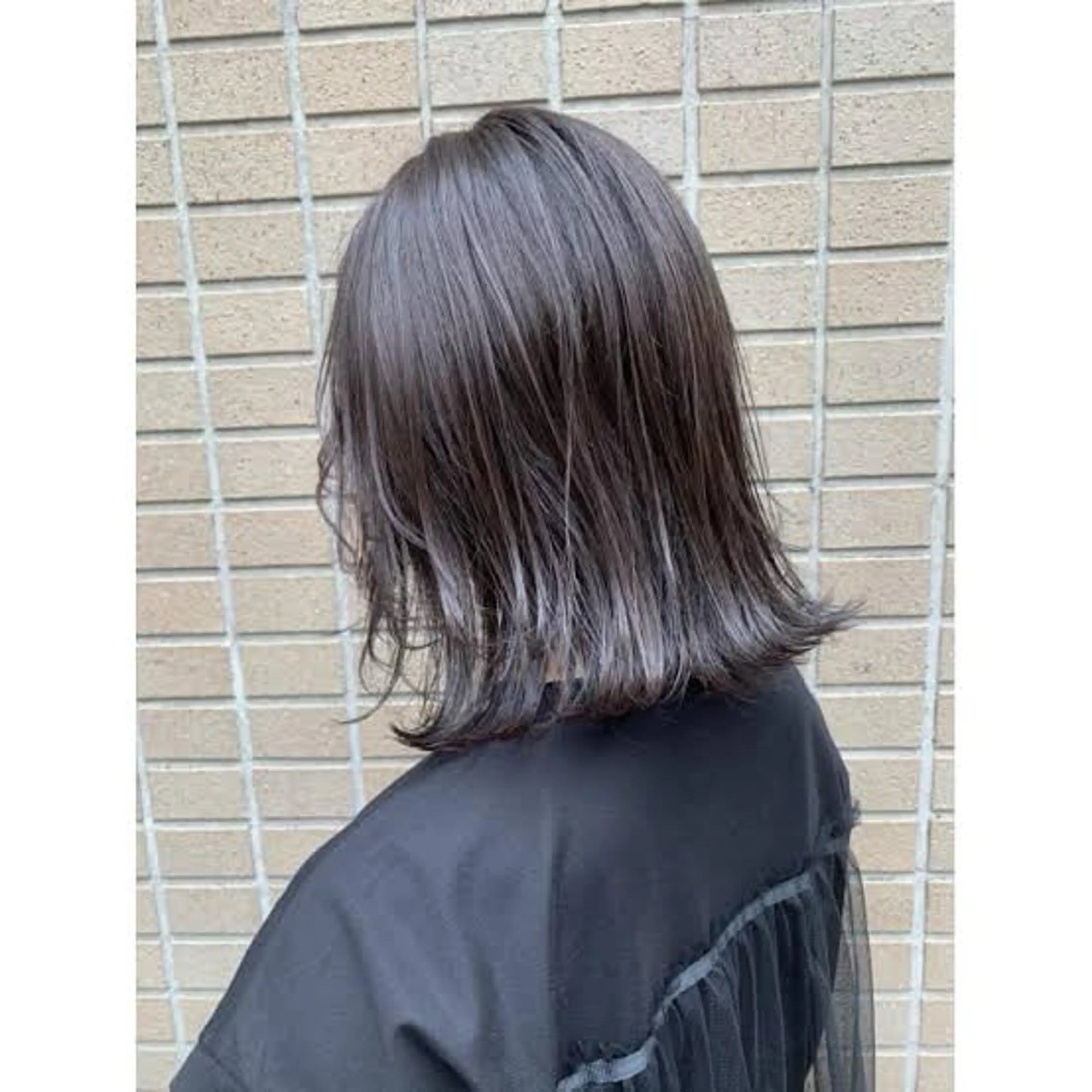 ミディアム カラー ヘアカラー トリートメント 髙橋碧 透明感カラー / fifthパーマのヘアスタイル