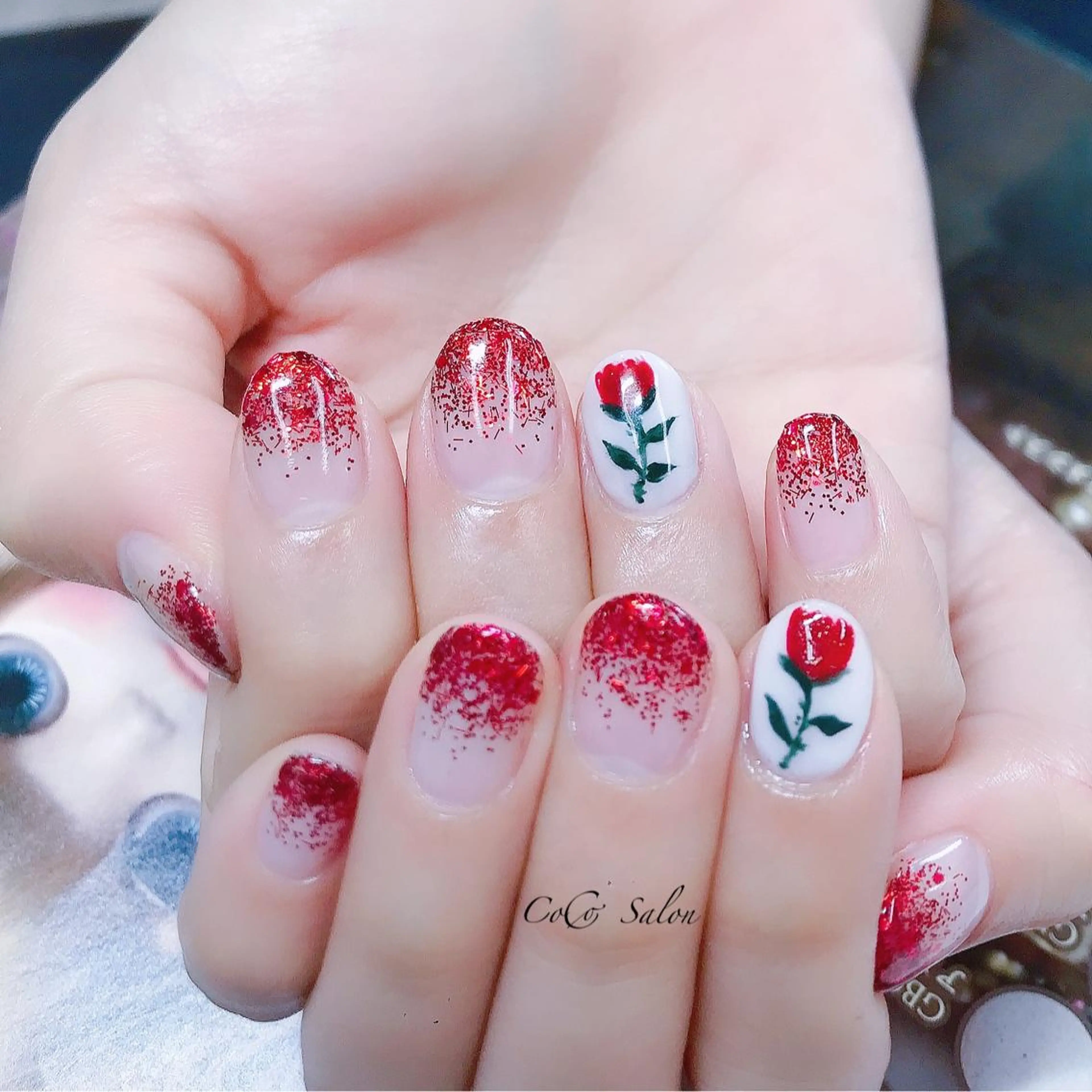 ネイル 長さ出し フラワーネイル ジェルネイル グラデーション ホログラムネイル ハンドネイル CoCoSalon ネイル/まつ毛予約のネイルデザイン