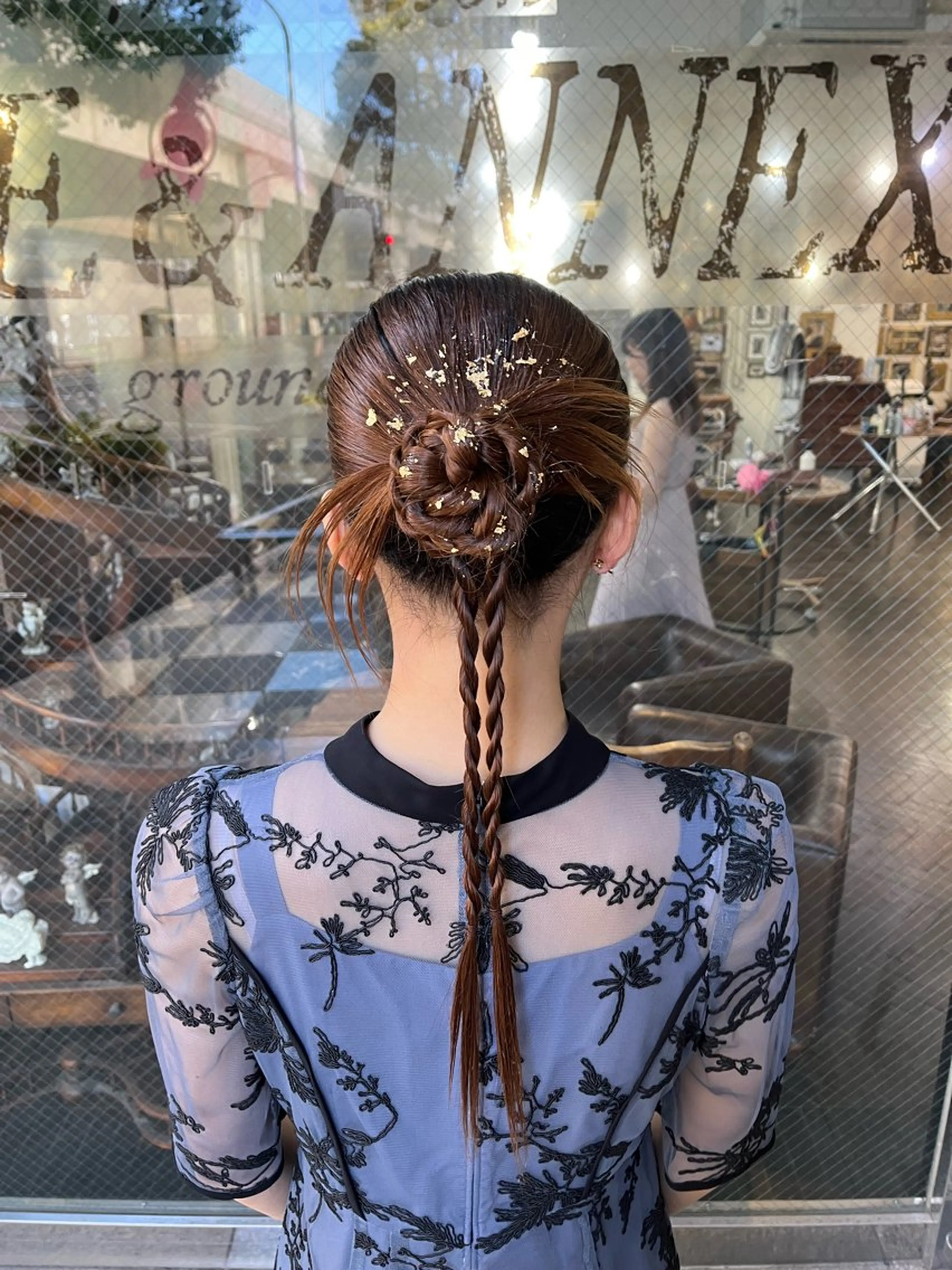 ヘアアレンジ ヘアセット デザインカラー/ ブリーチ/コーンロウのヘアスタイル