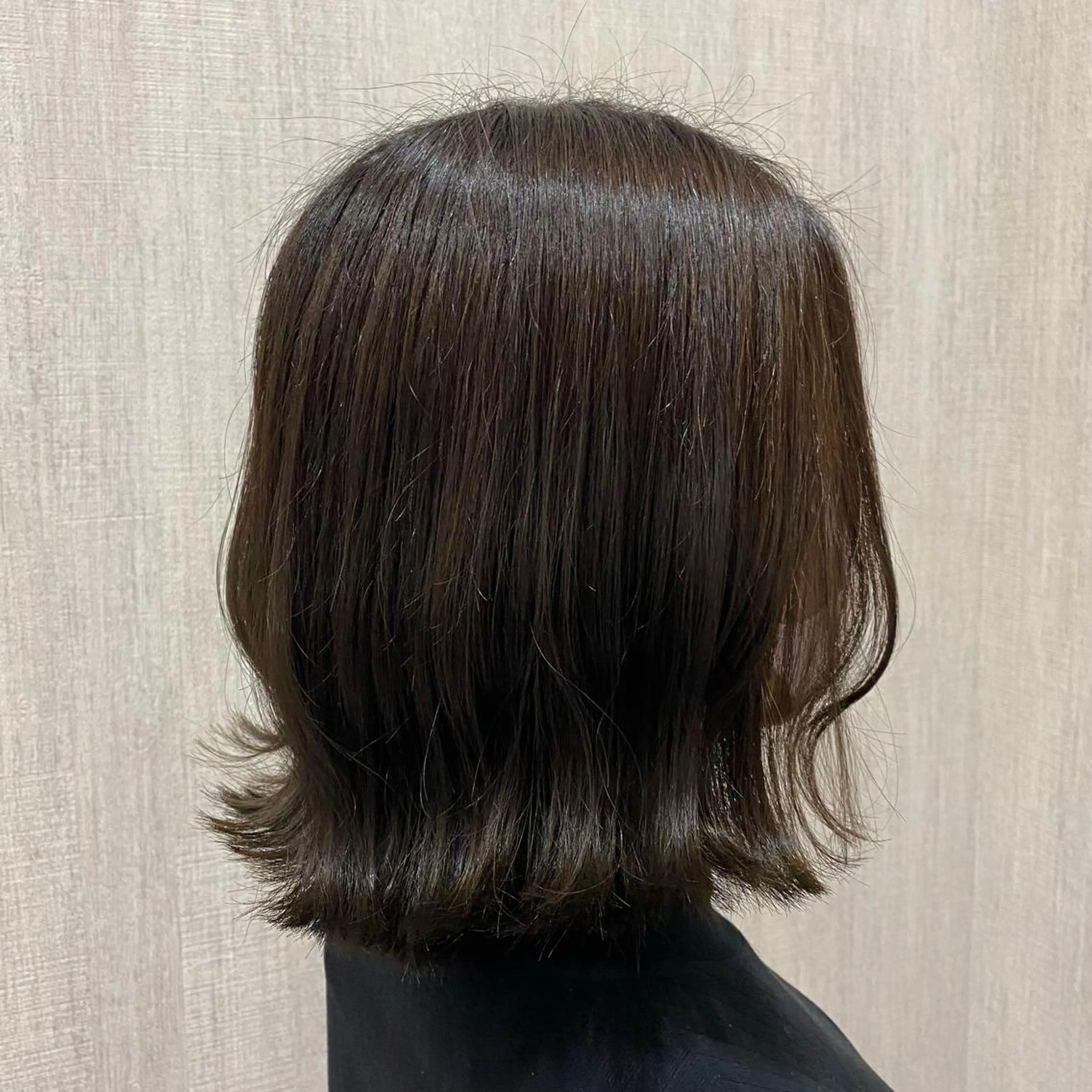 ショート カラー カット ヘアカラー トリートメント 🫧透け感⋆艶髪💎 山口アヤカのヘアスタイル