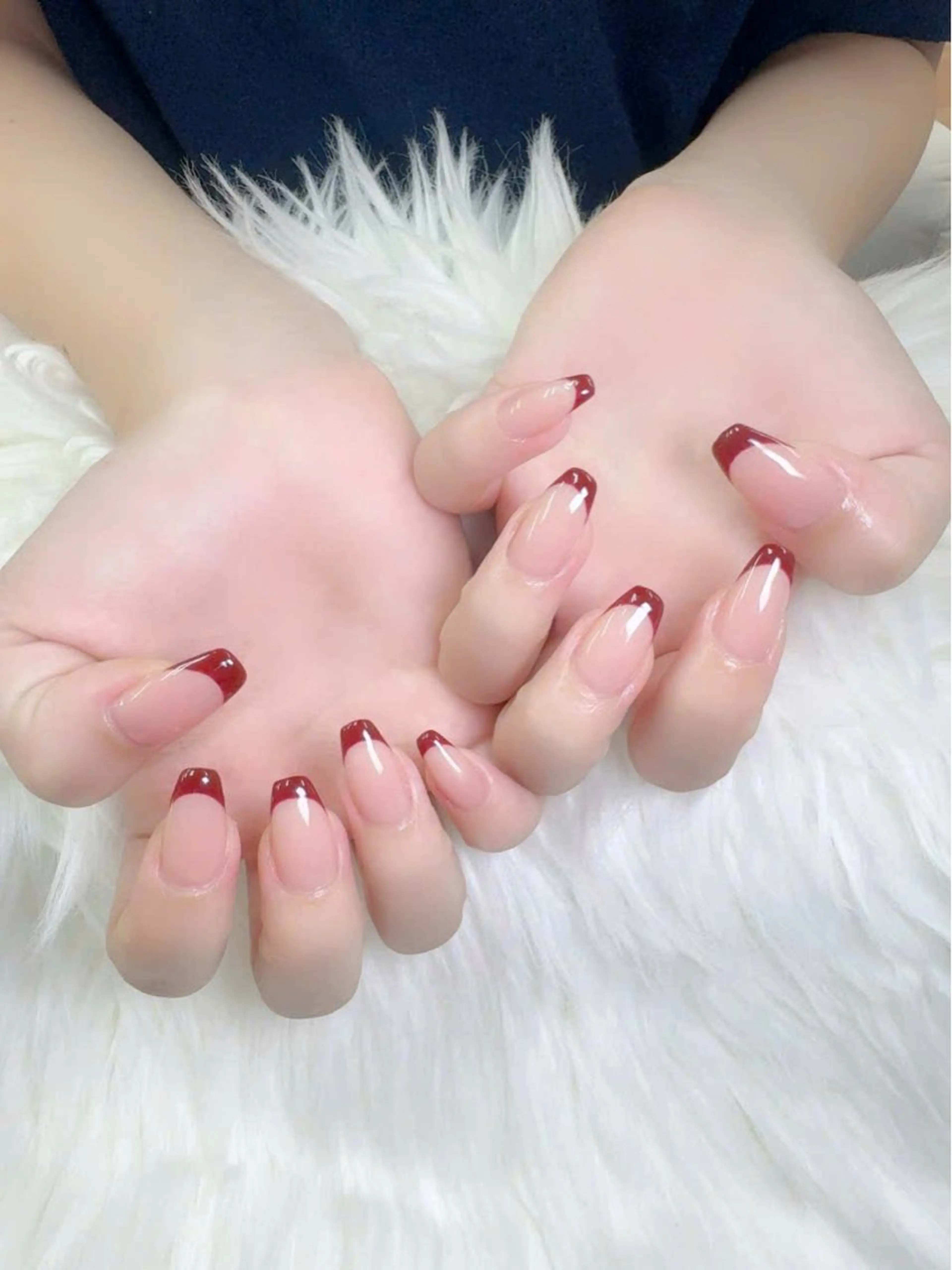 ネイル フレンチネイル グラデーション 韓国ネイル マグネットネイル ミラーネイル ハンドネイル Squen Nail 【持ち込みOK】のネイルデザイン