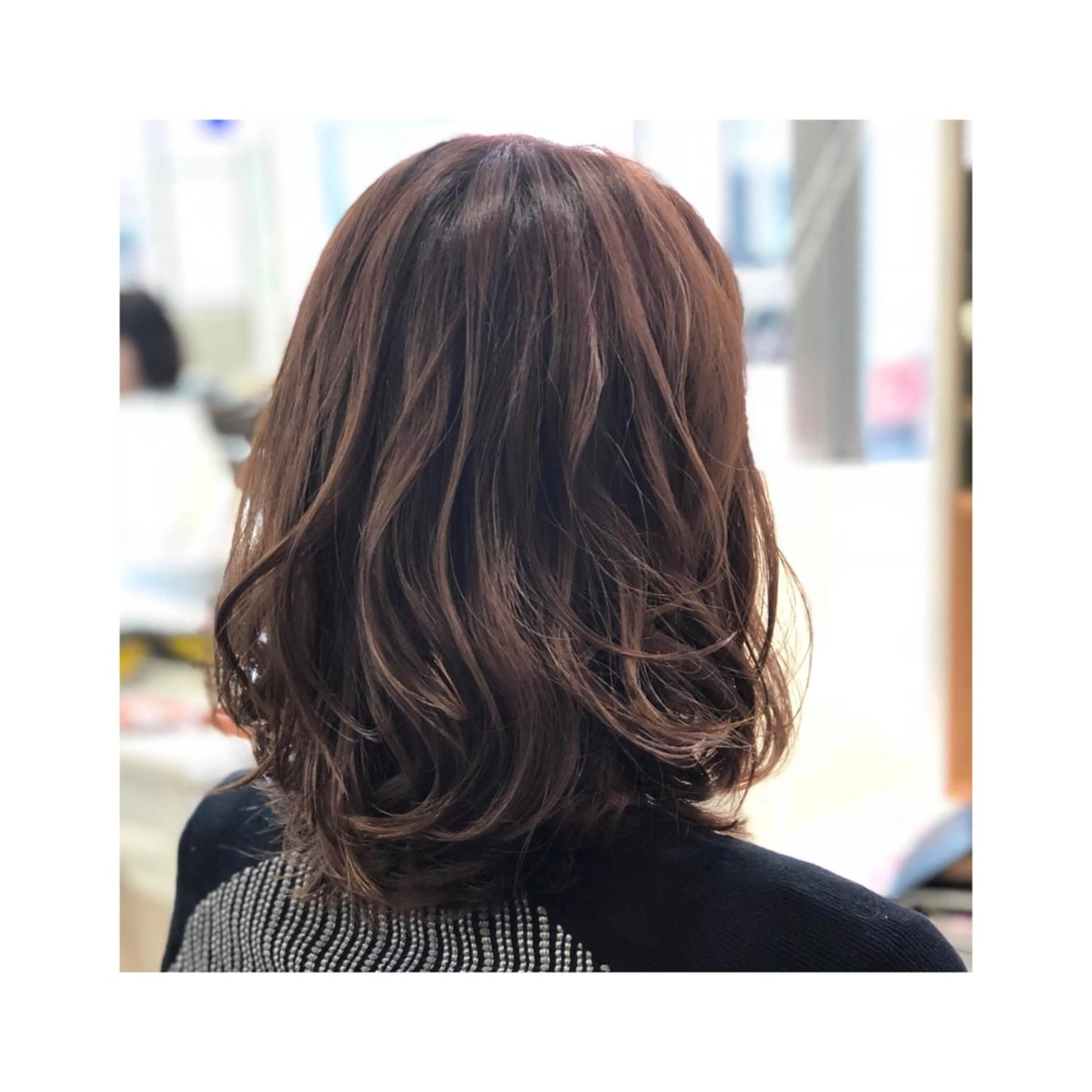 ミディアム カラー パーマ 薗部 創生のヘアスタイル