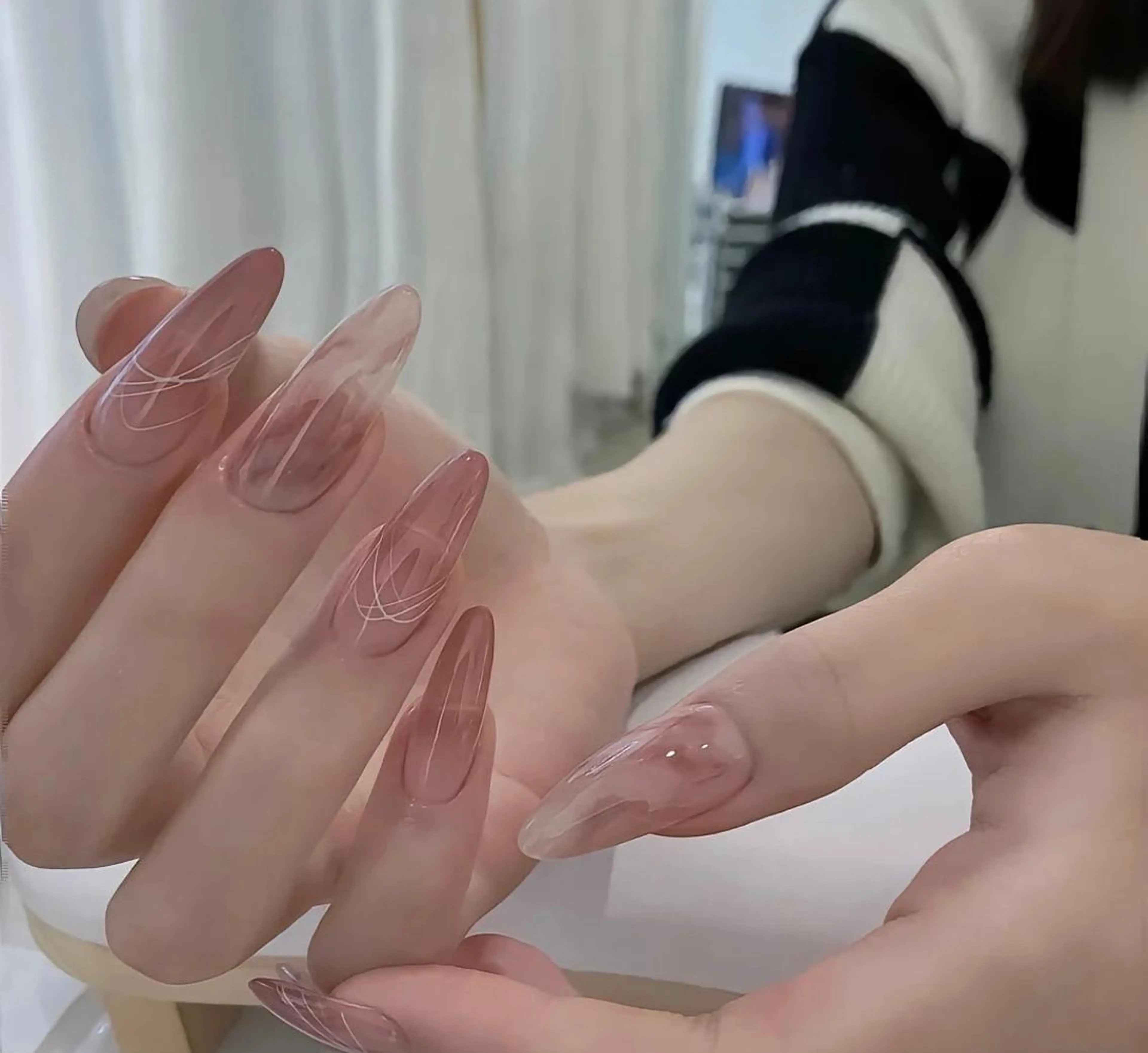 ネイル ハンドネイル シ シのネイルデザイン