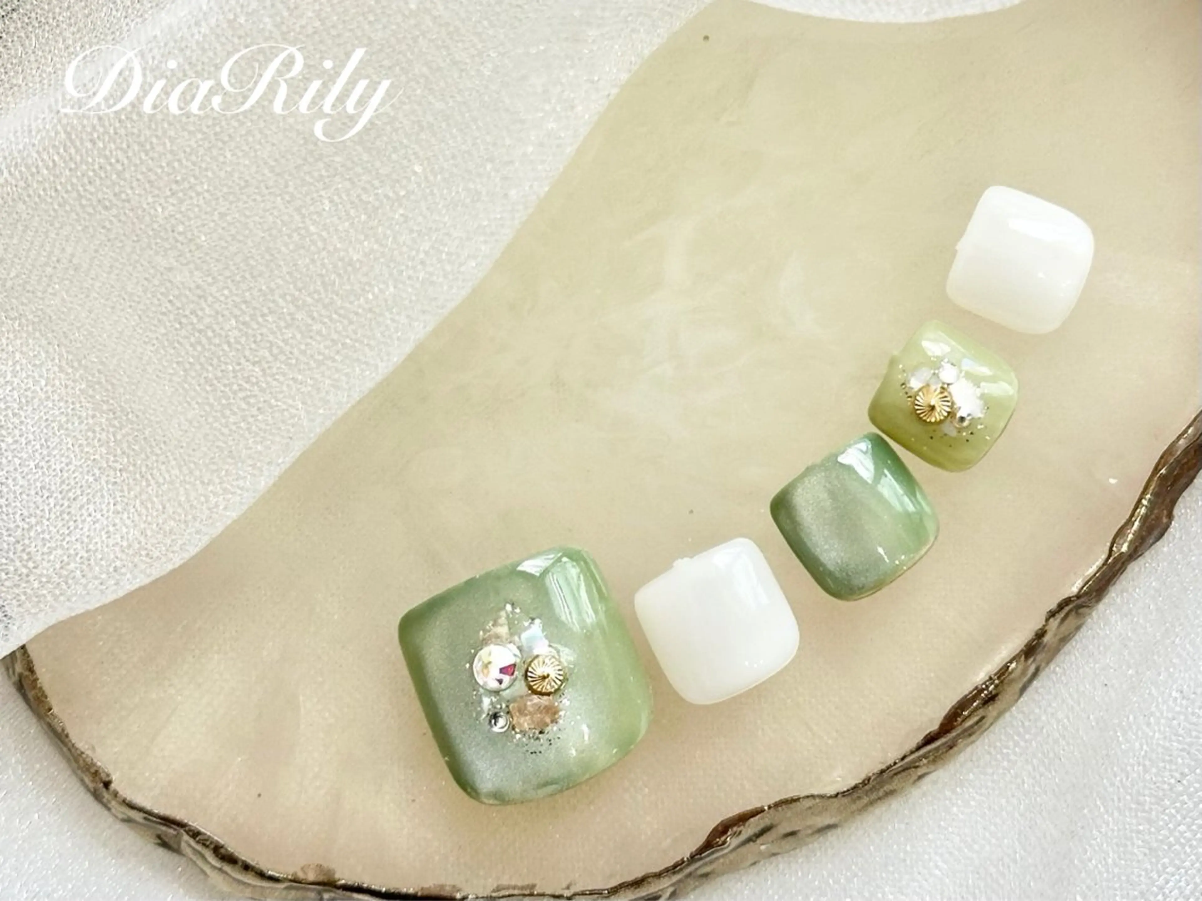 ネイル diarily はるひのネイルデザイン