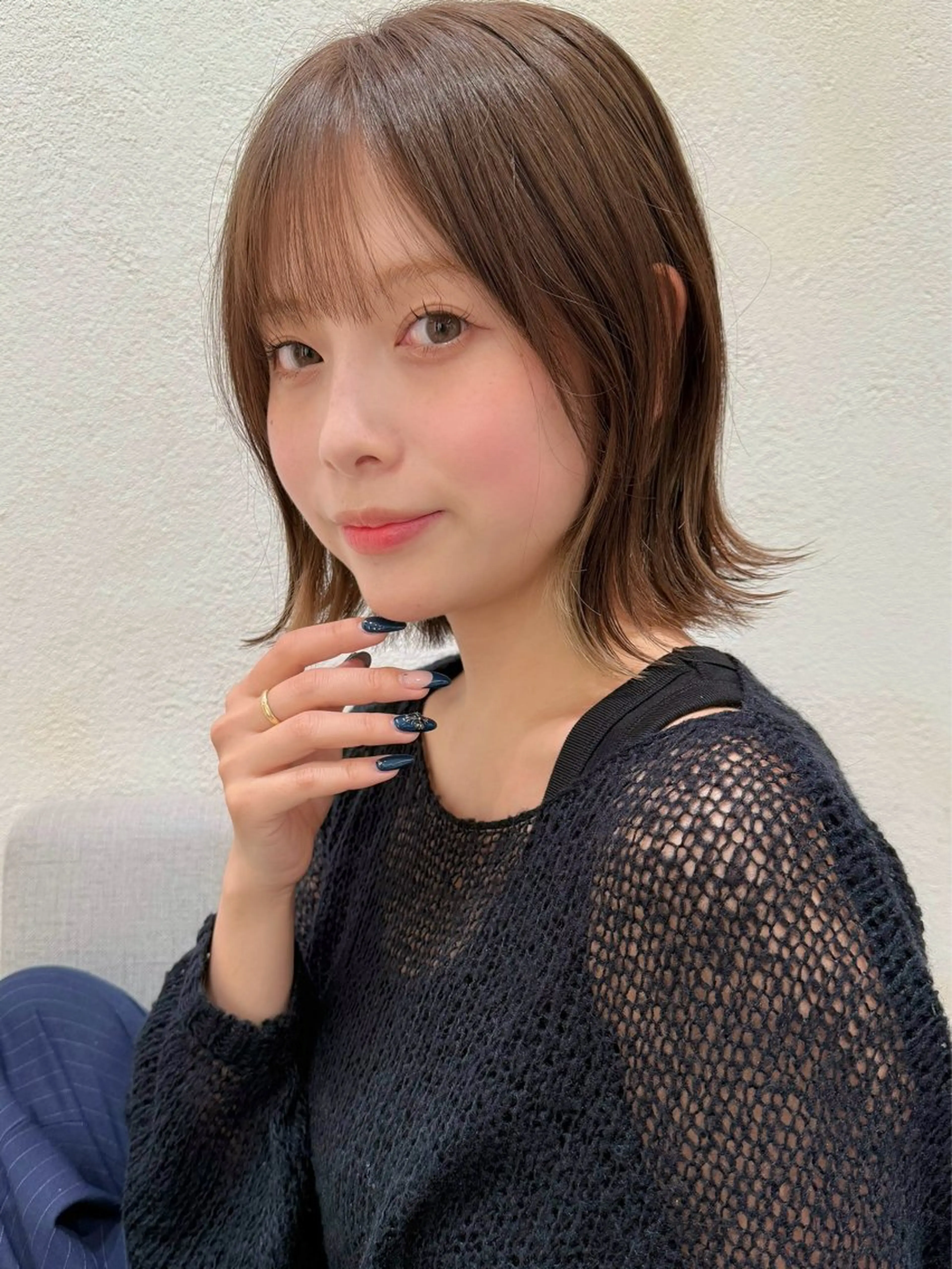 ミディアム 米澤 由衣のヘアスタイル