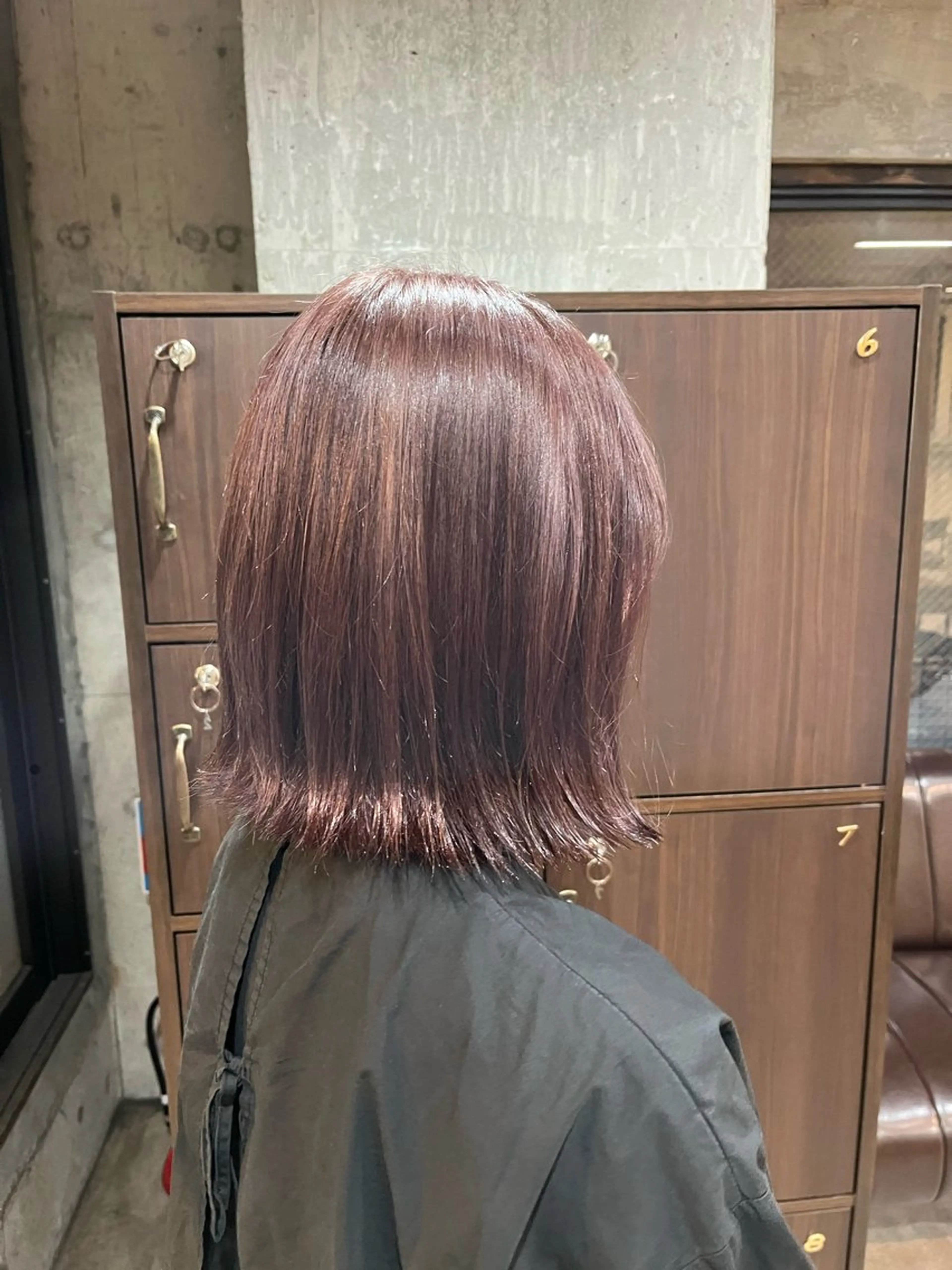 ミディアム Roots Home所属・神田 梨華のヘアスタイル