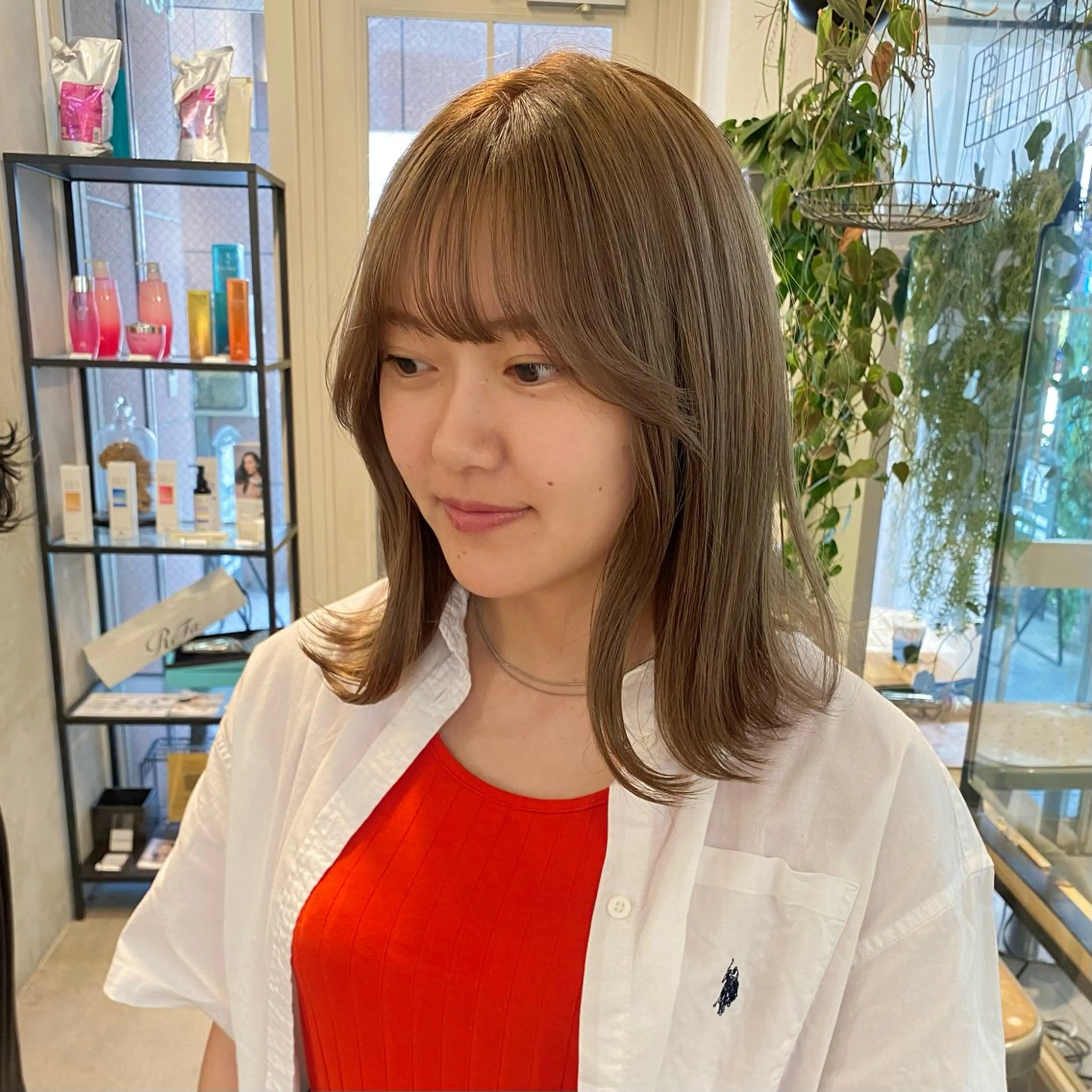 ミディアム カラー ヘアカラー トリートメント noa/ 渋谷のヘアスタイル