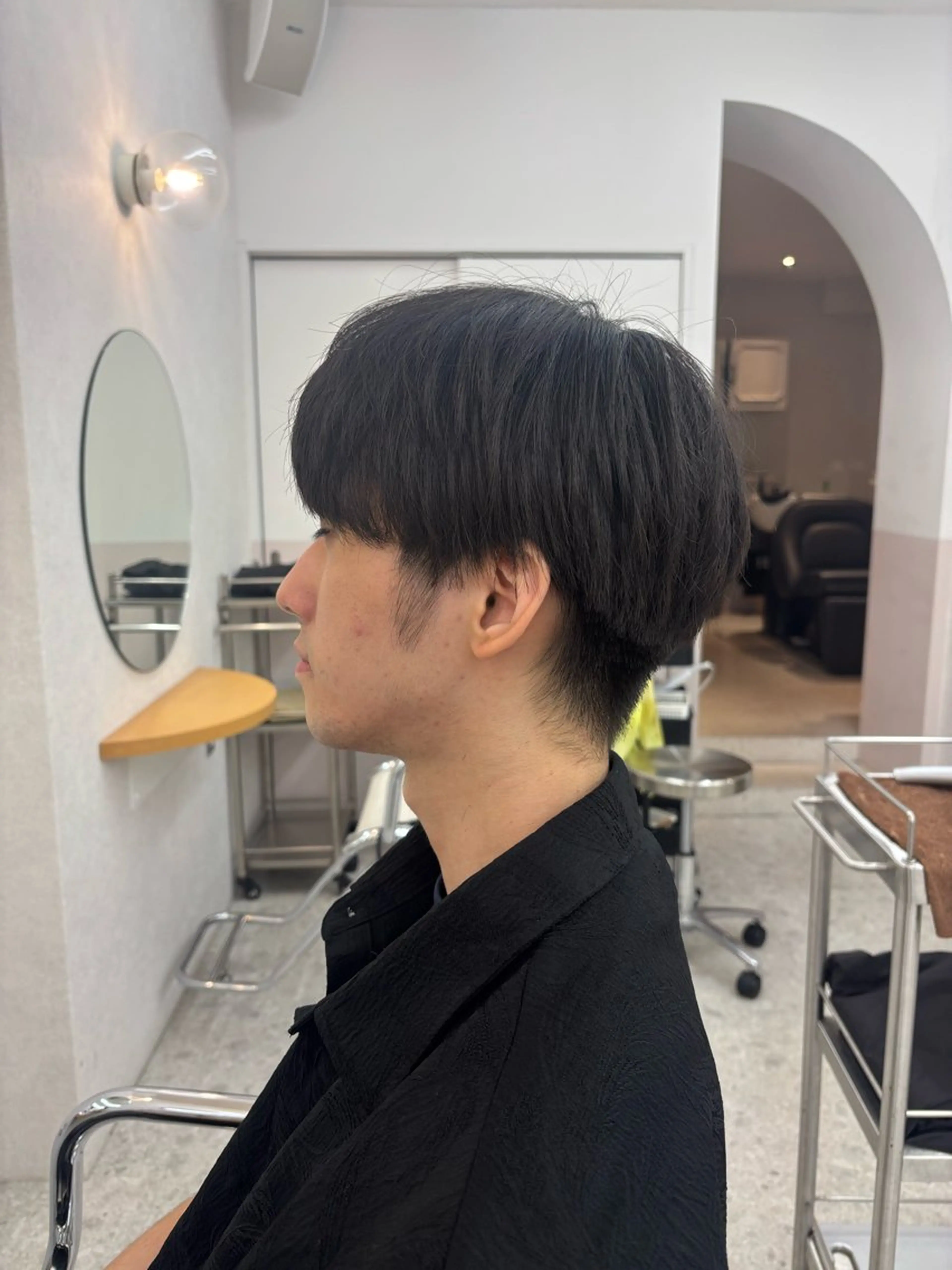 メンズ 🧸ミルクティー／ 顔周りレイヤー/ミクのヘアスタイル