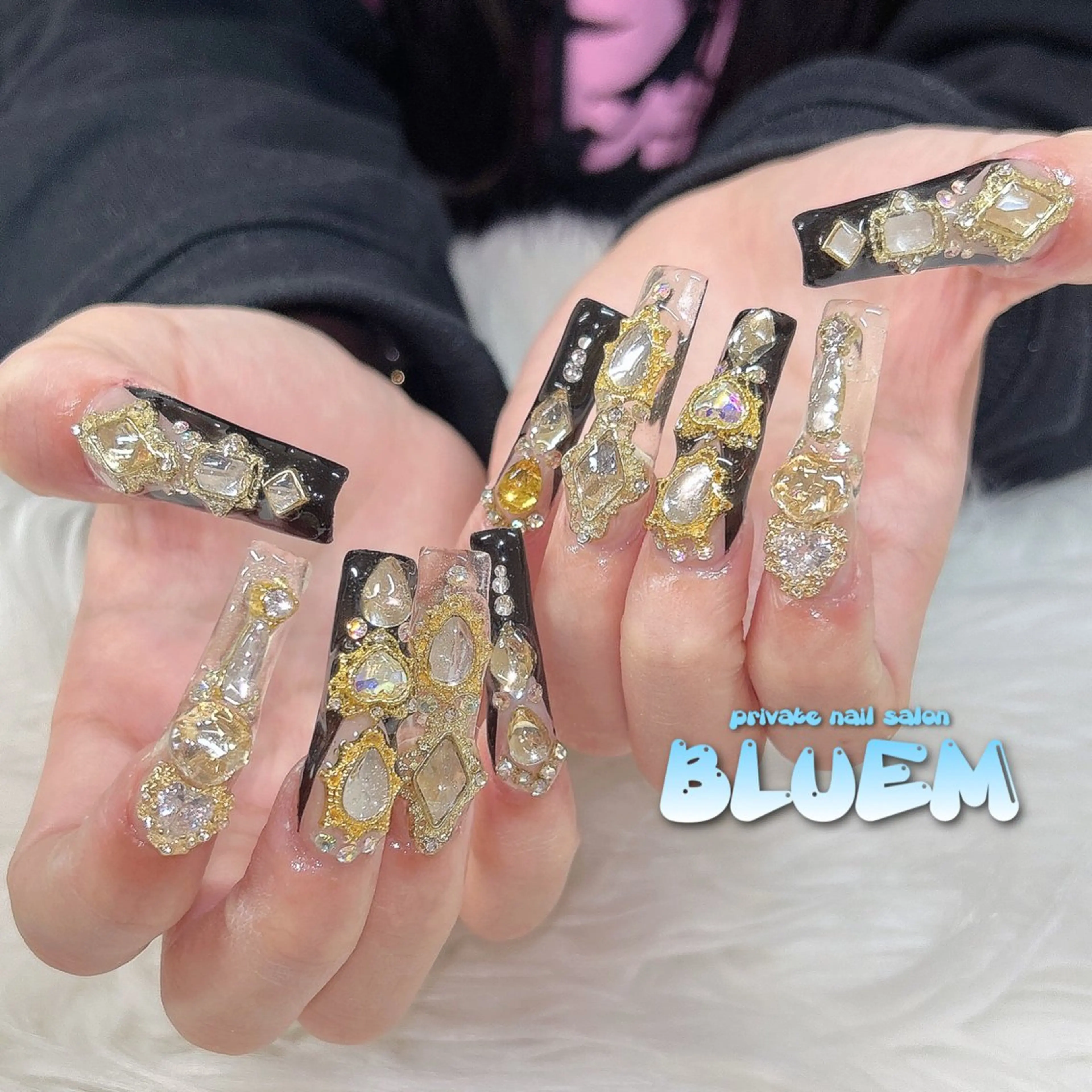 ネイル ハンドネイル BLUEM なな🐶のネイルデザイン