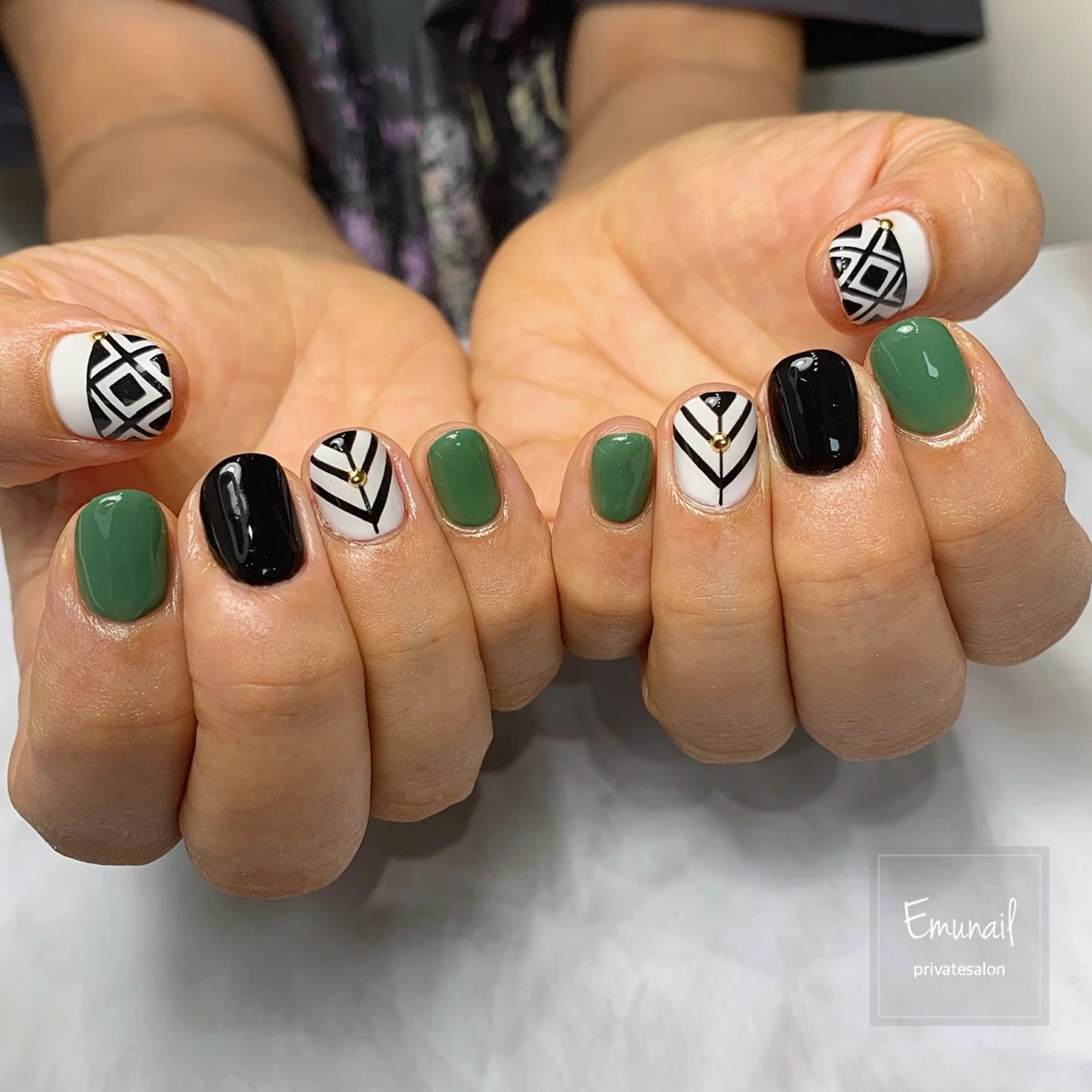 ネイル Emu Nailのネイルデザイン