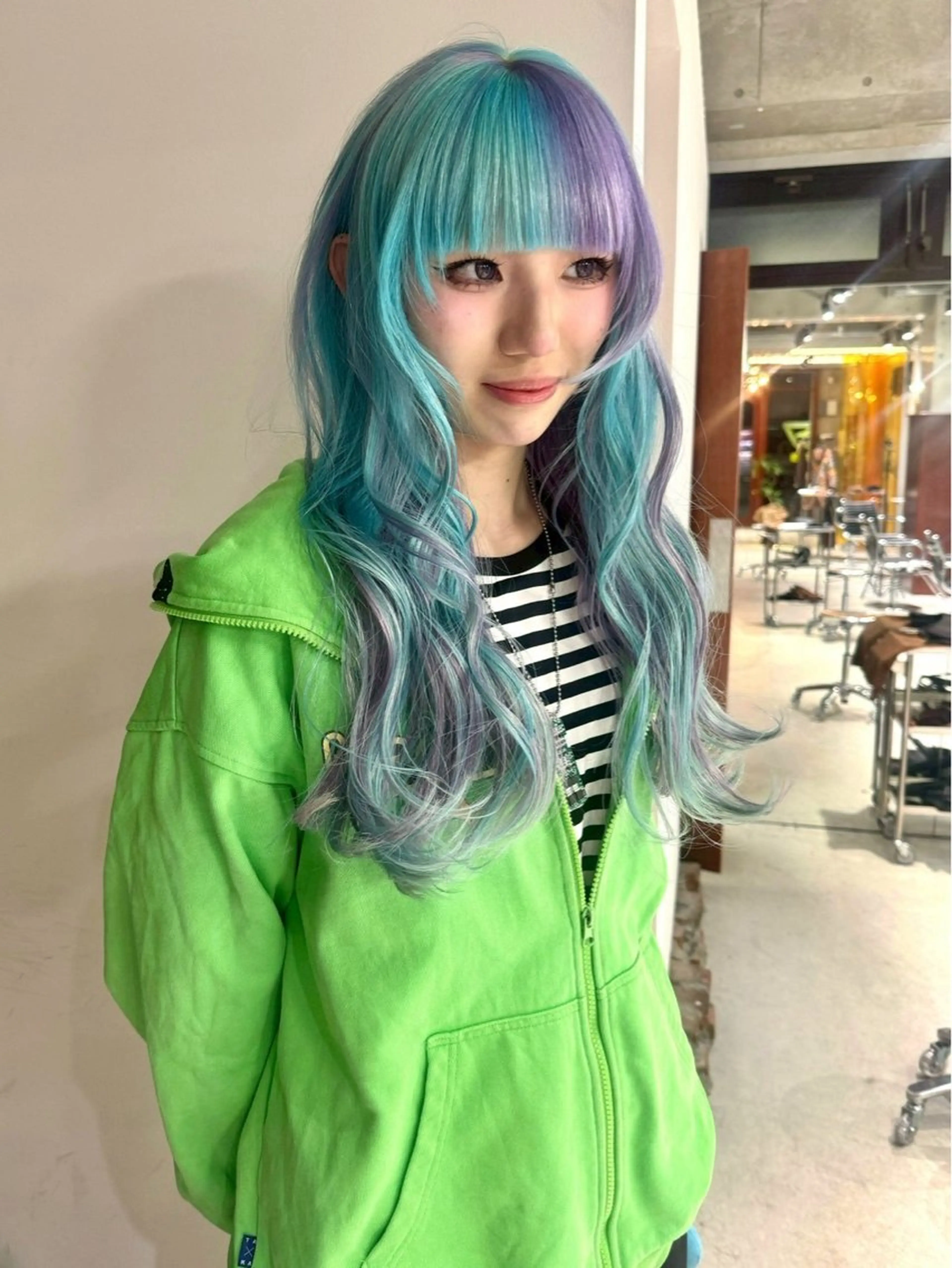 ロング ヘアカラー iris🌙 miyuのヘアスタイル