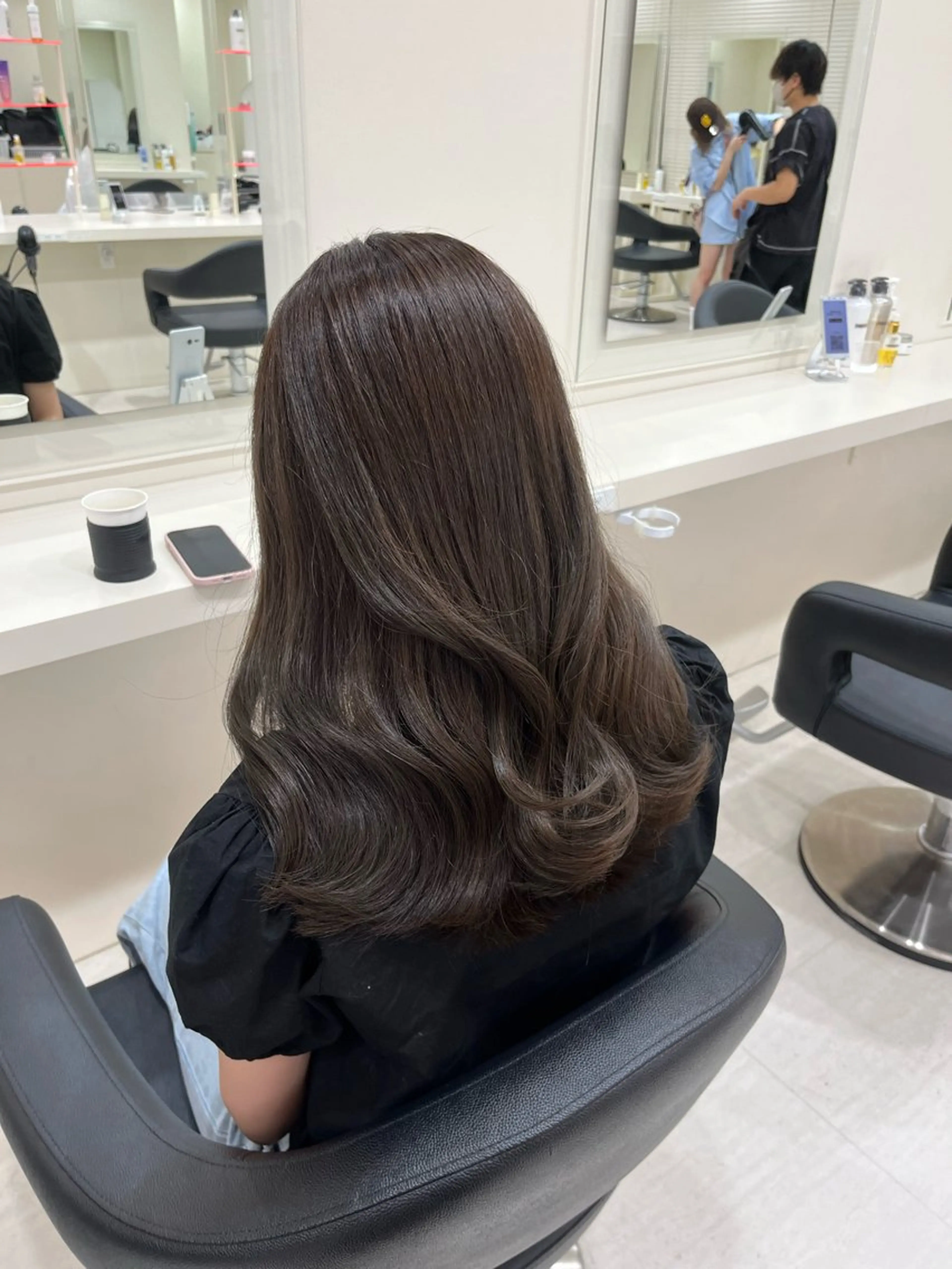 セミロング カラー ヘアアレンジ 韓国レイヤー＆ピンク 艶髪🩶maikoのヘアスタイル