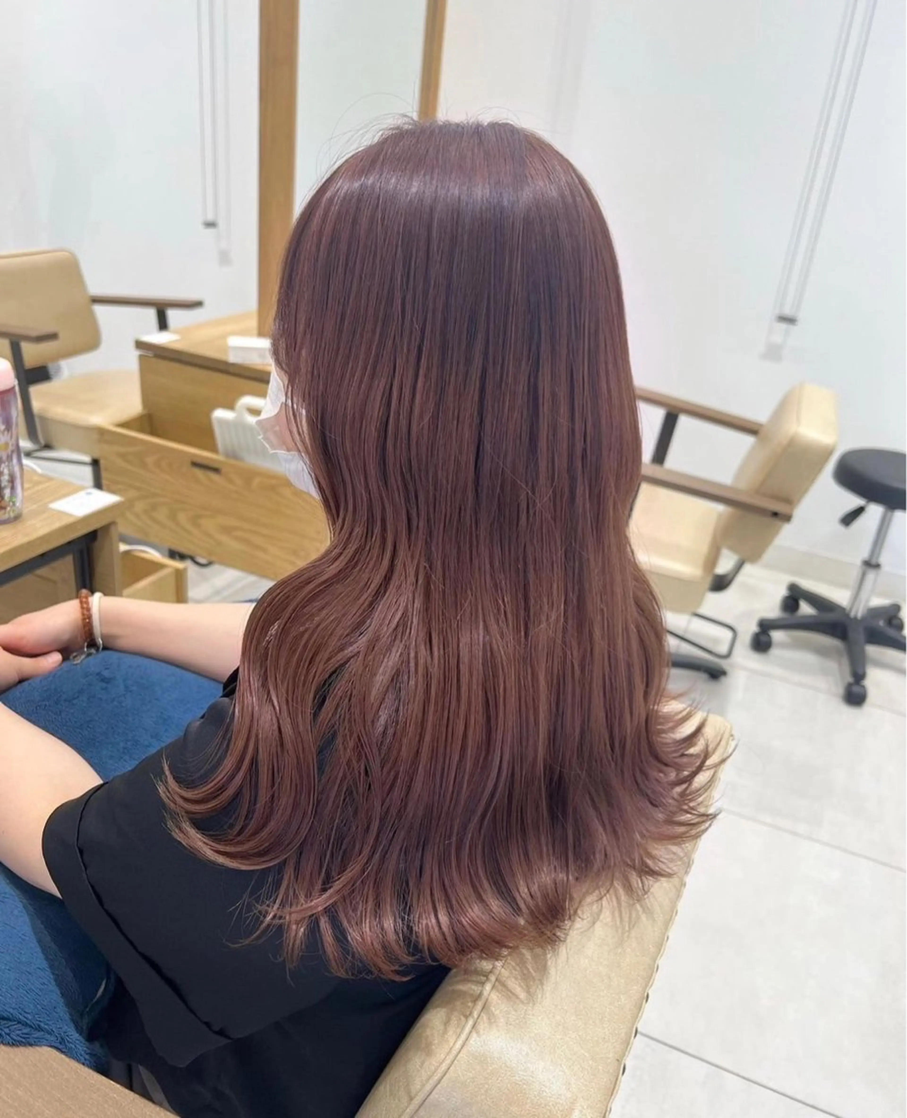 イルミナカラー➕オージュアシャンプー＆トリートメントの写真