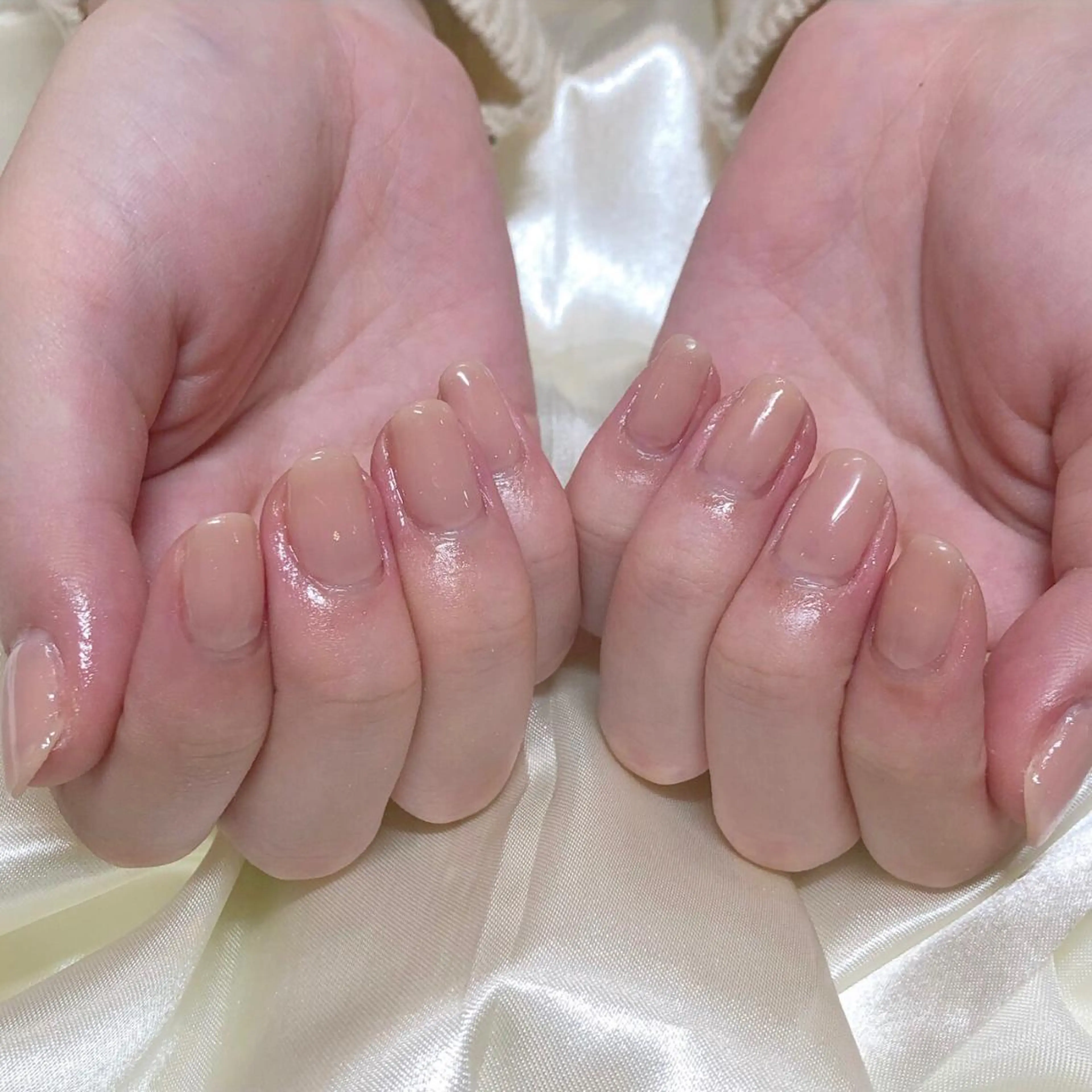 ネイル クリアネイル ワンカラーネイル ハンドネイル mochi. nail🌿のネイルデザイン