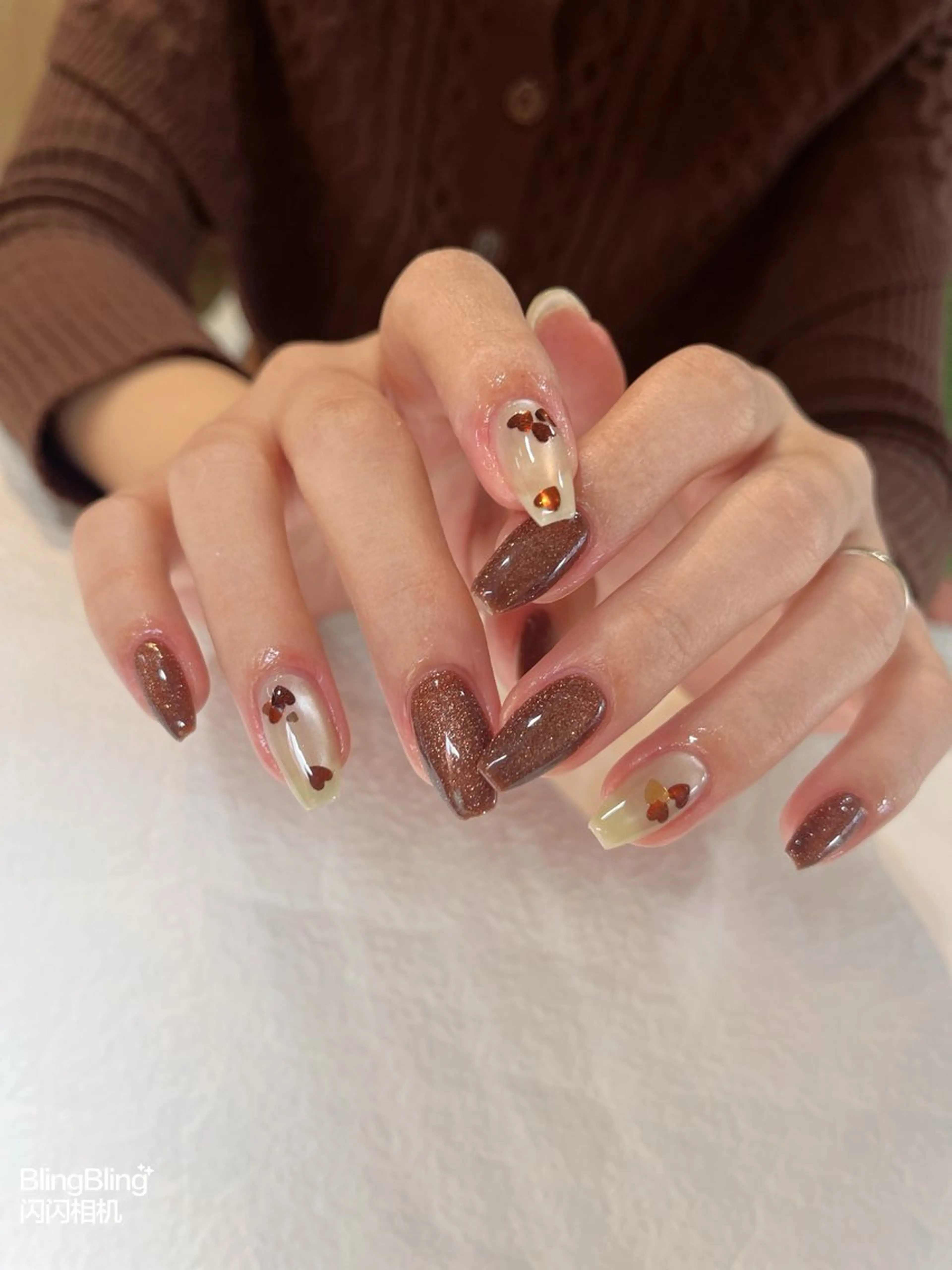 ネイル ボルドー フレンチネイル 韓国ネイル マグネットネイル マグネットフレンチ ハンドネイル Floria nail salonのネイルデザイン