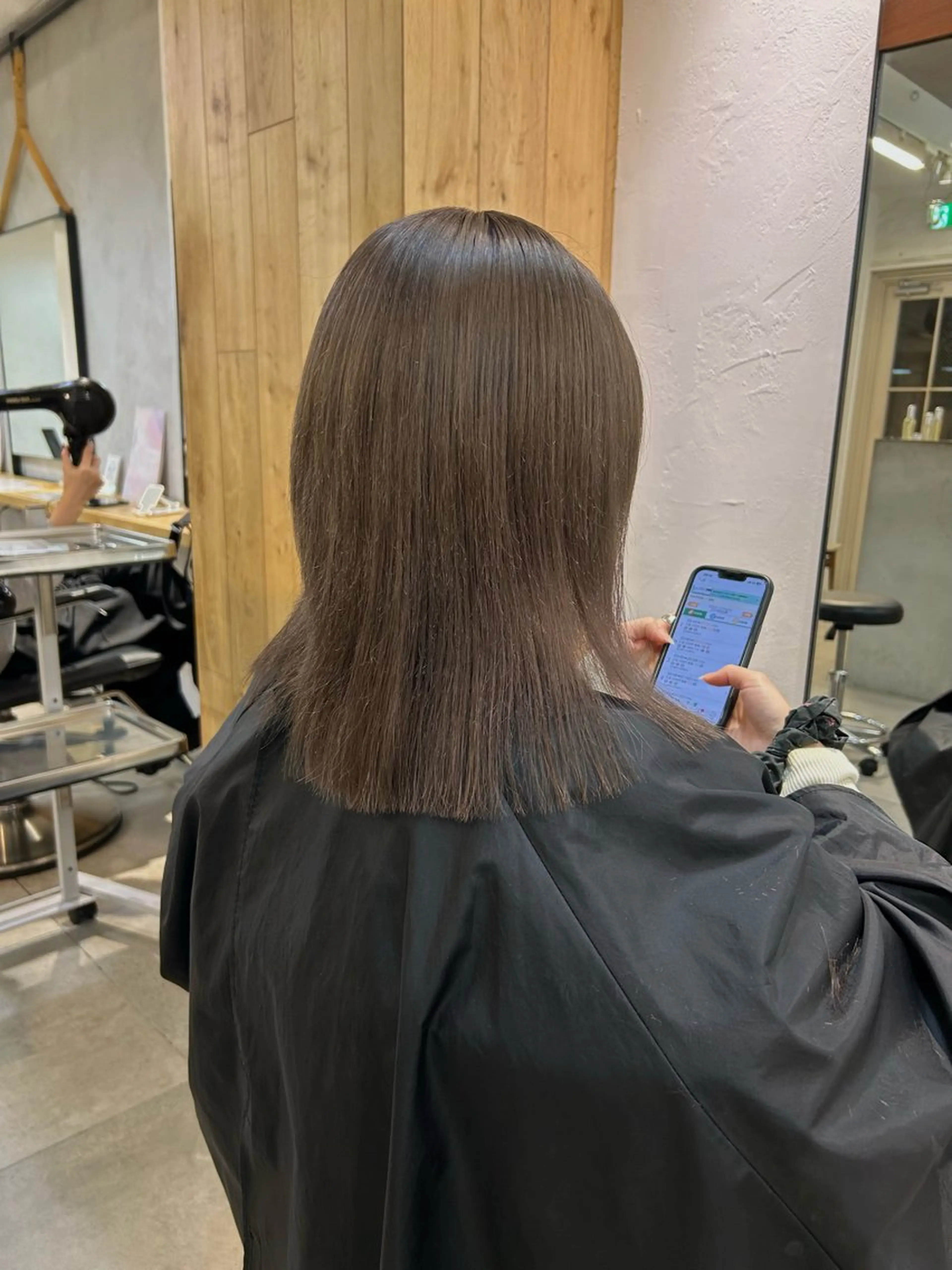 カラー ヘアカラー トリートメント 柔らかい質感とカラー /moekaのヘアスタイル